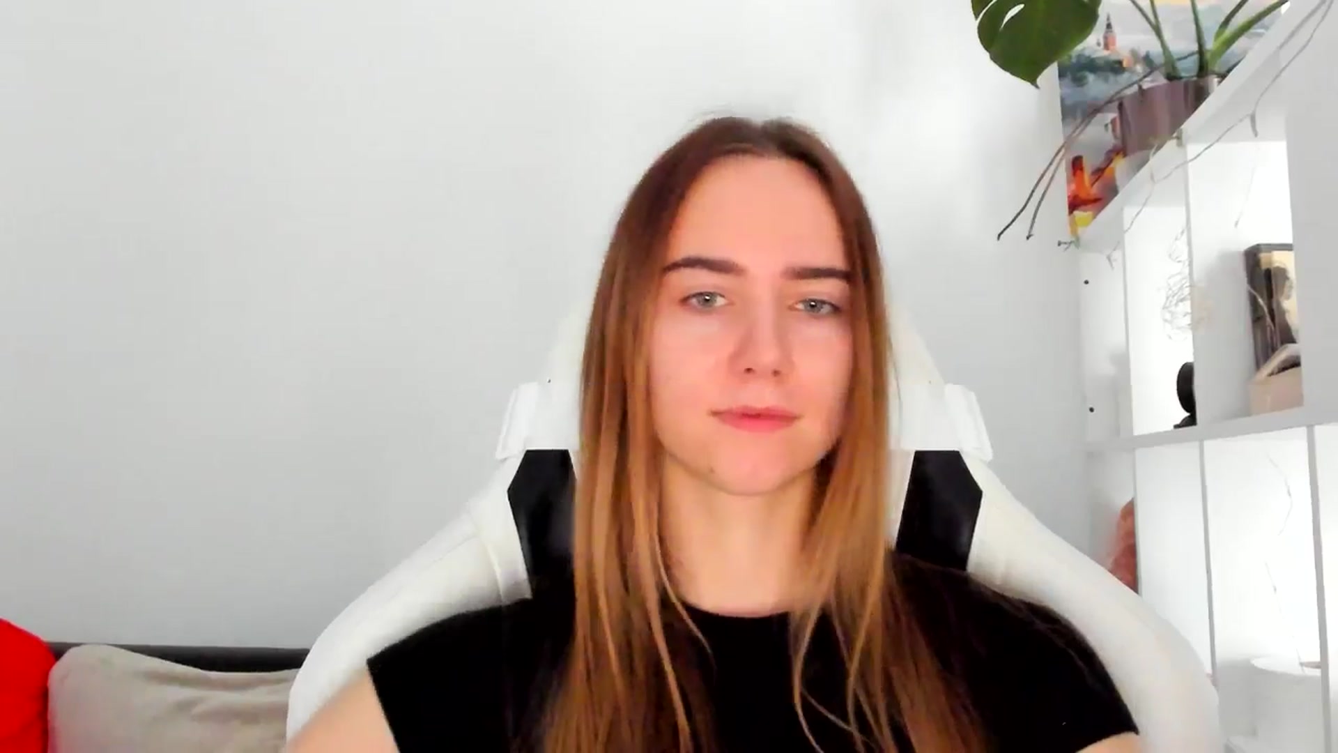 Gallery image thumbnail from OhAlisa's myfreecams stream on, 11/04/2025, 14:55 image 13 of 20