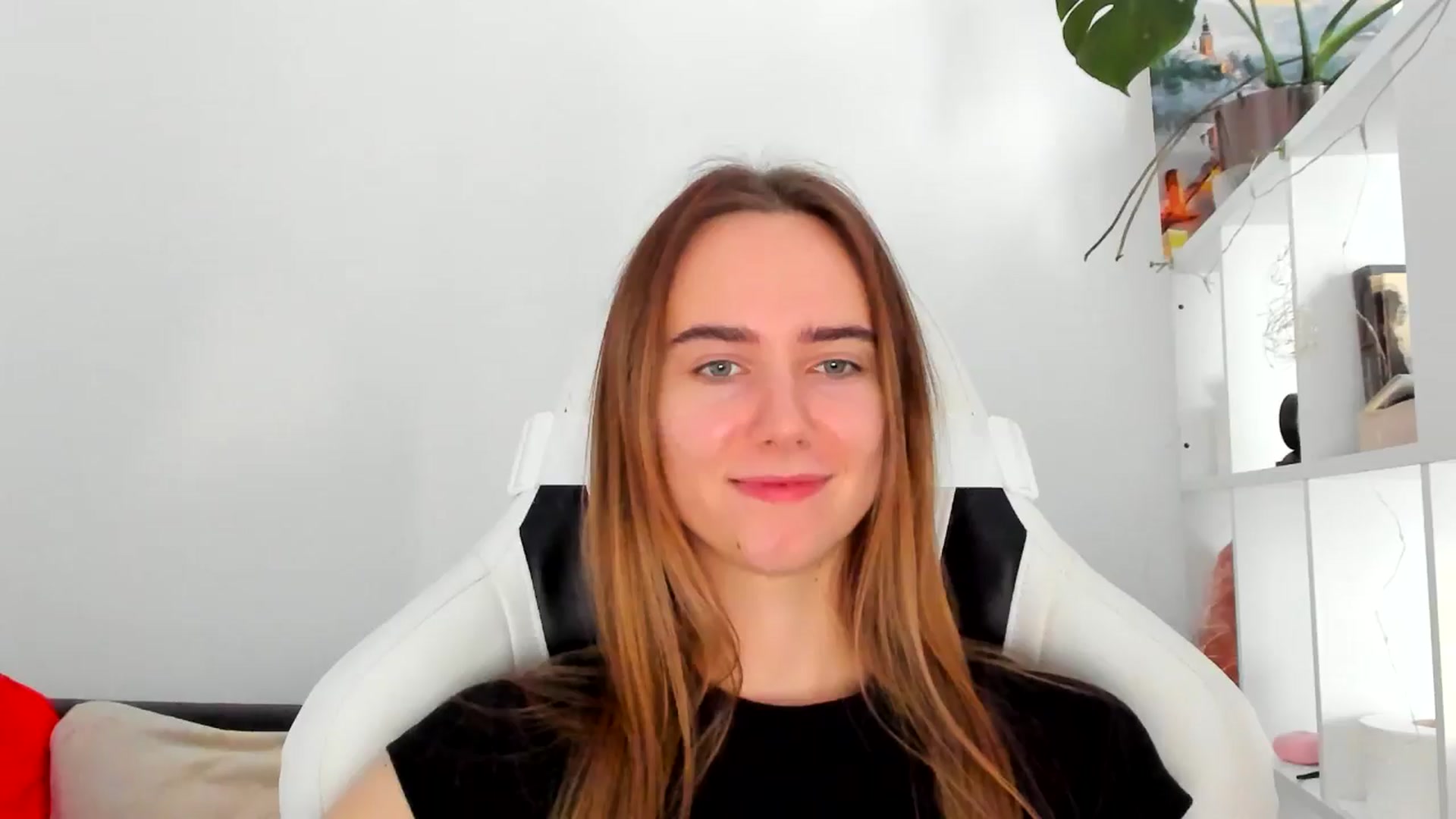 Gallery image thumbnail from OhAlisa's myfreecams stream on, 11/04/2025, 14:55 image 6 of 20