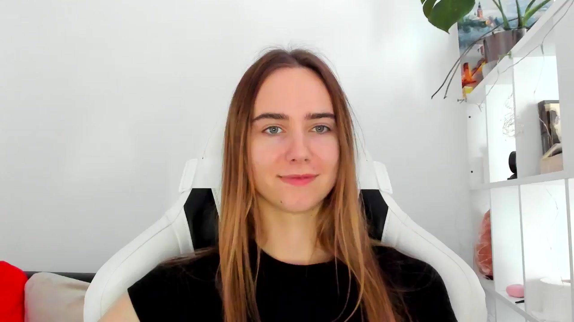 Gallery image thumbnail from OhAlisa's myfreecams stream on, 11/04/2025, 14:55 image 1 of 20