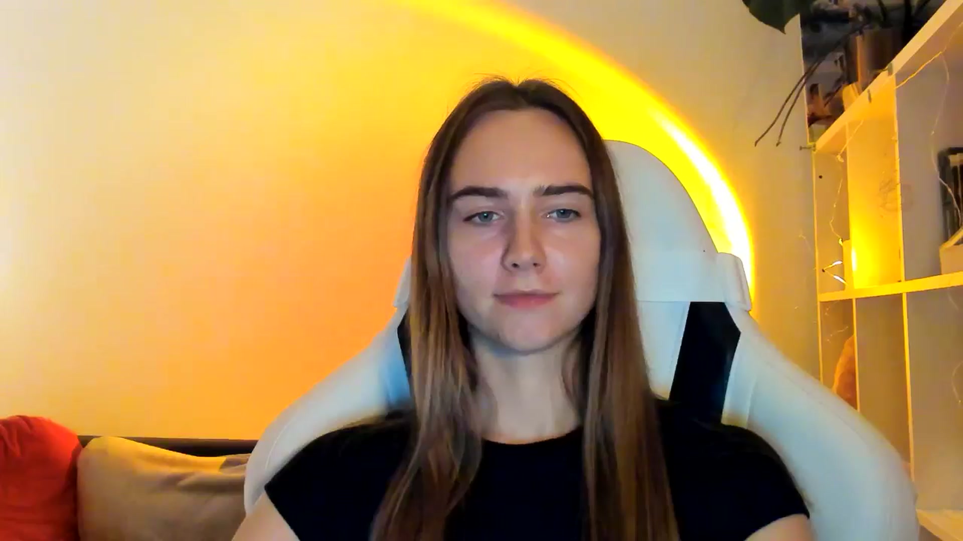 Gallery image thumbnail from OhAlisa's myfreecams stream on, 11/04/2025, 16:59 image 19 of 20