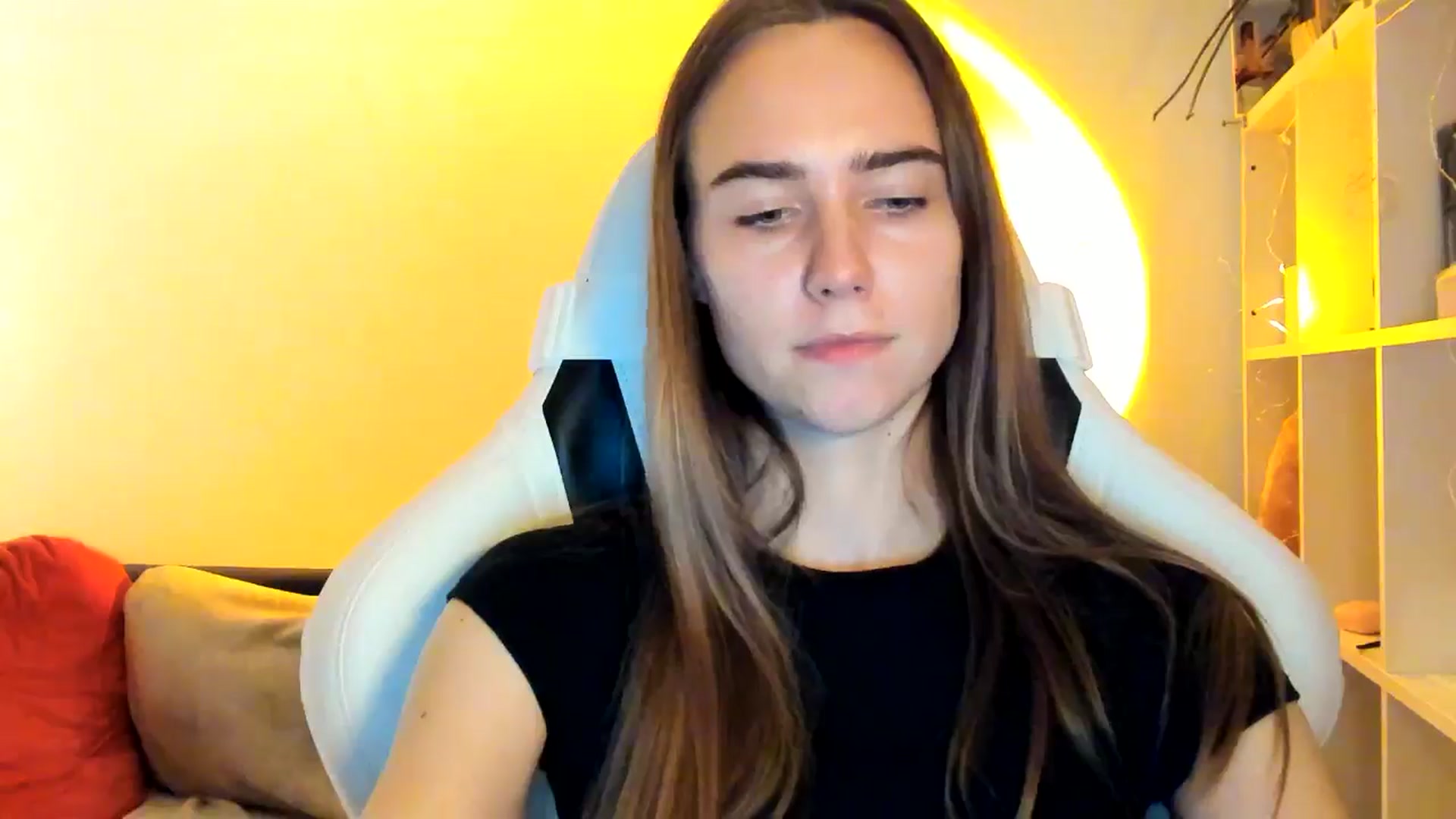 Gallery image thumbnail from OhAlisa's myfreecams stream on, 11/04/2025, 16:59 image 11 of 20