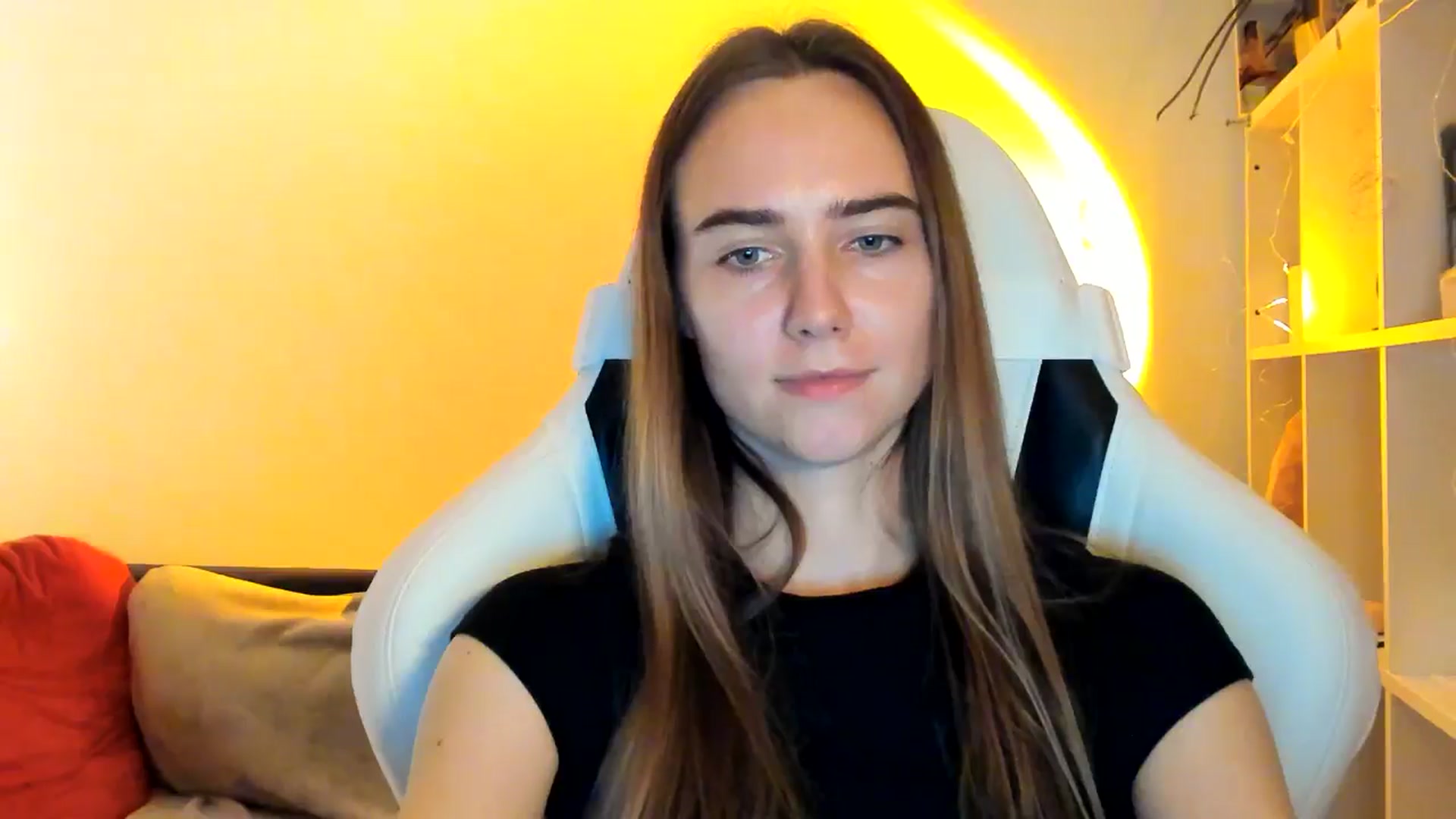 Gallery image thumbnail from OhAlisa's myfreecams stream on, 11/04/2025, 16:59 image 15 of 20