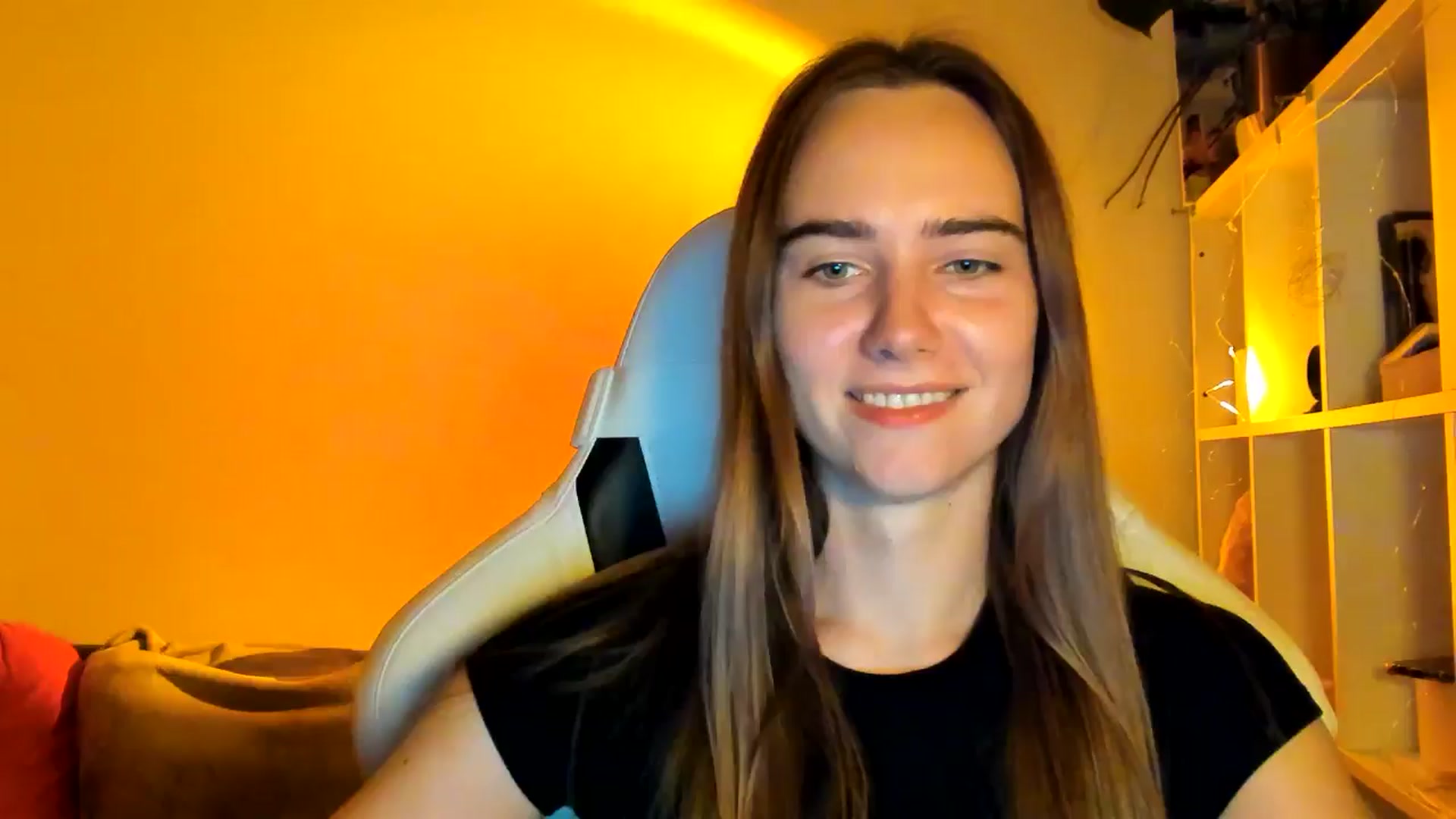 Gallery image thumbnail from OhAlisa's myfreecams stream on, 11/04/2025, 20:12 image 1 of 20