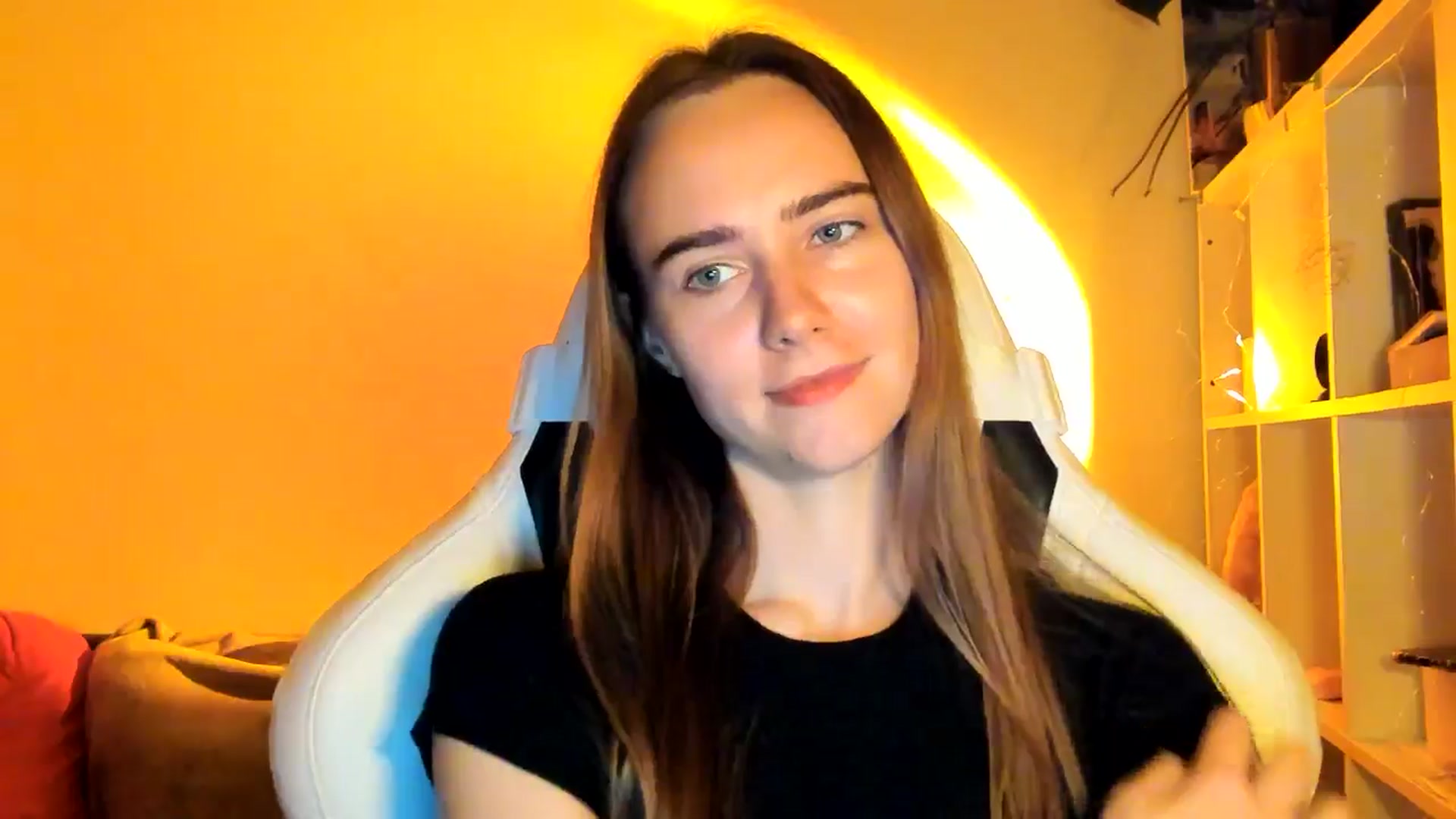 Gallery image thumbnail from OhAlisa's myfreecams stream on, 11/04/2025, 20:12 image 15 of 20