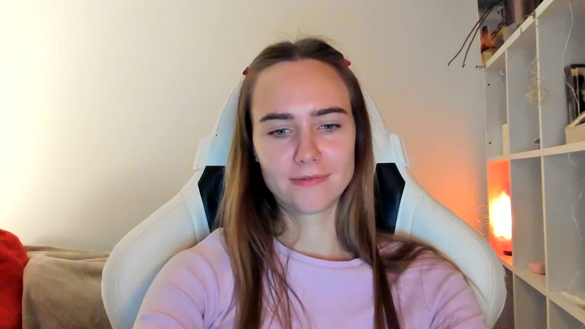 Gallery image thumbnail from OhAlisa's myfreecams stream on, 11/06/2025, 18:50 image 3 of 20