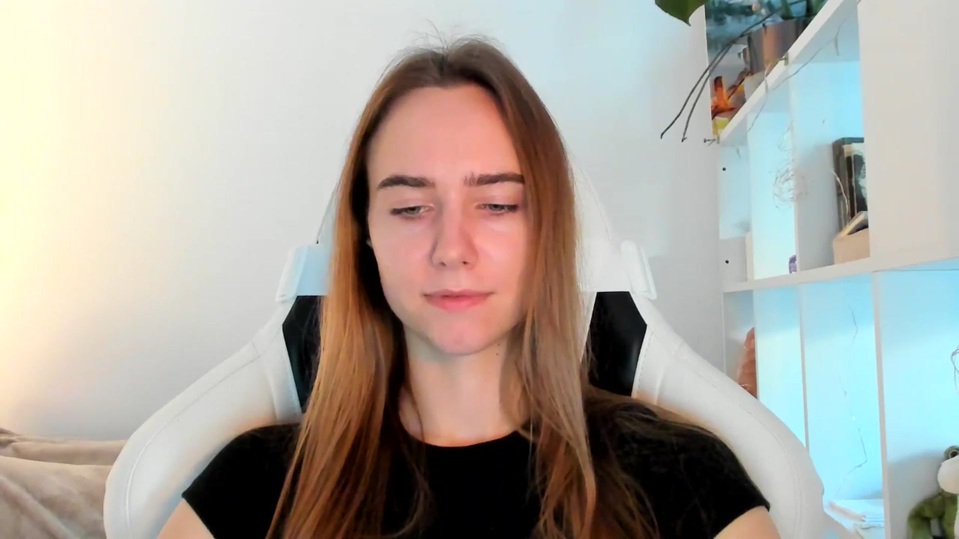 Gallery image thumbnail from OhAlisa's myfreecams stream on, 11/07/2025, 14:41 image 15 of 20