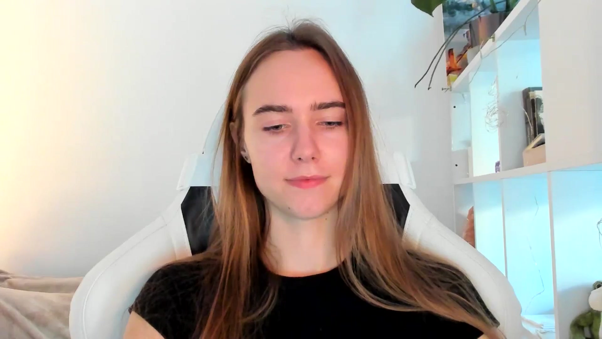 Gallery image thumbnail from OhAlisa's myfreecams stream on, 11/07/2025, 14:41 image 8 of 20