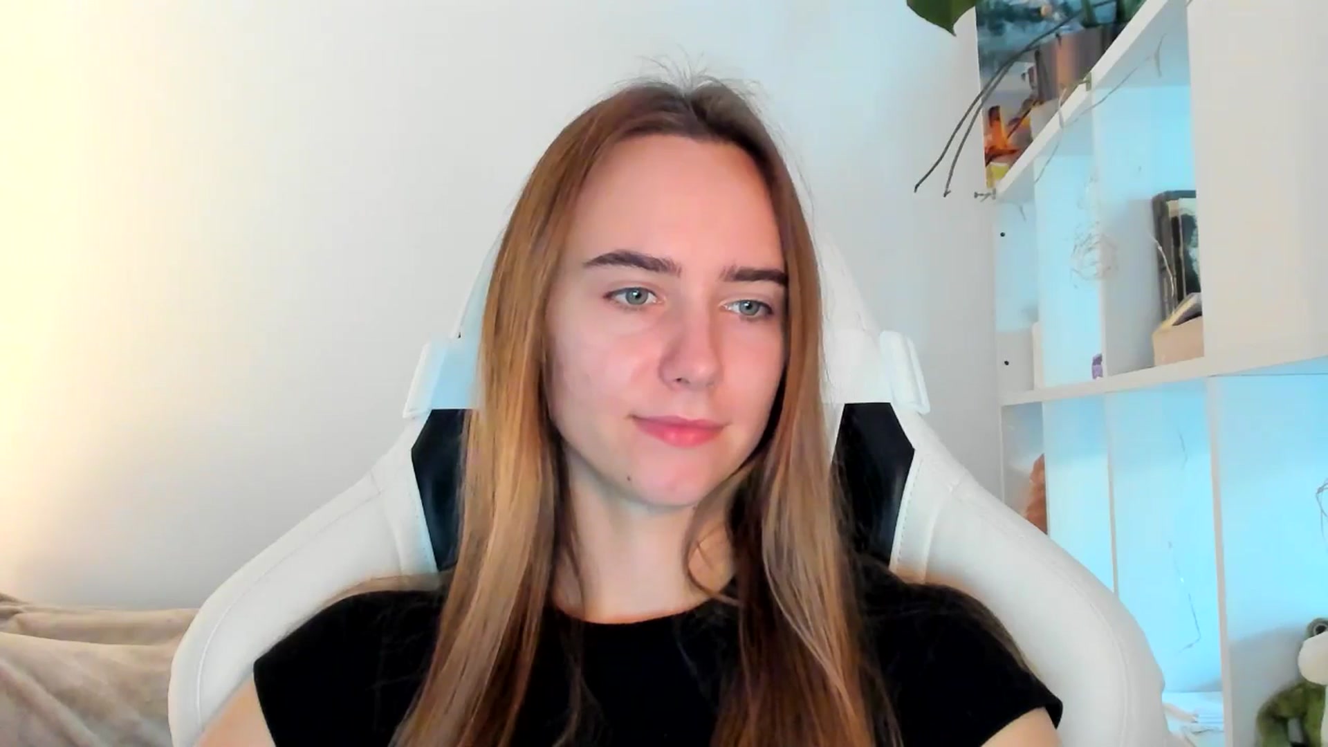 Gallery image thumbnail from OhAlisa's myfreecams stream on, 11/07/2025, 14:41 image 20 of 20