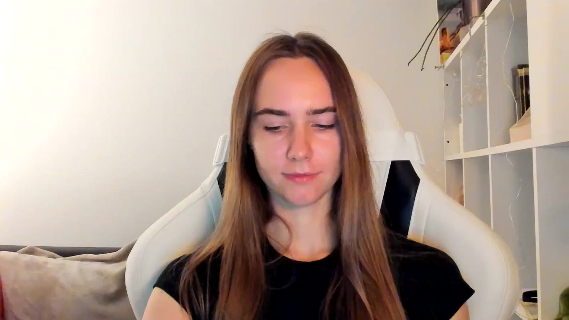 Gallery image thumbnail from OhAlisa's myfreecams stream on, 11/11/2025, 16:11 image 7 of 20