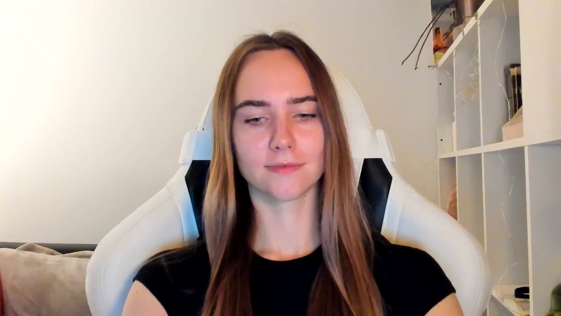 Gallery image thumbnail from OhAlisa's myfreecams stream on, 11/11/2025, 16:11 image 10 of 20