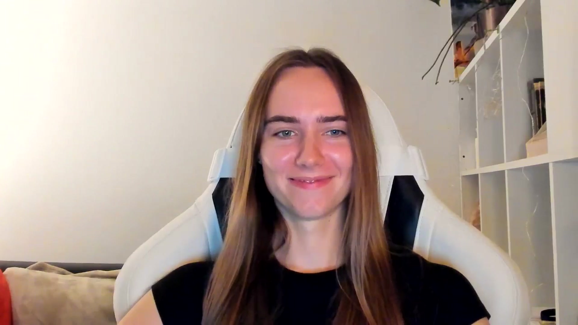 Gallery image thumbnail from OhAlisa's myfreecams stream on, 11/11/2025, 16:11 image 20 of 20