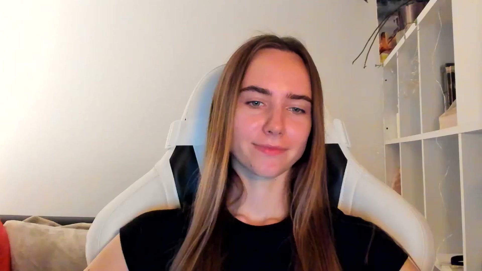 Gallery image thumbnail from OhAlisa's myfreecams stream on, 11/11/2025, 16:42 image 17 of 20