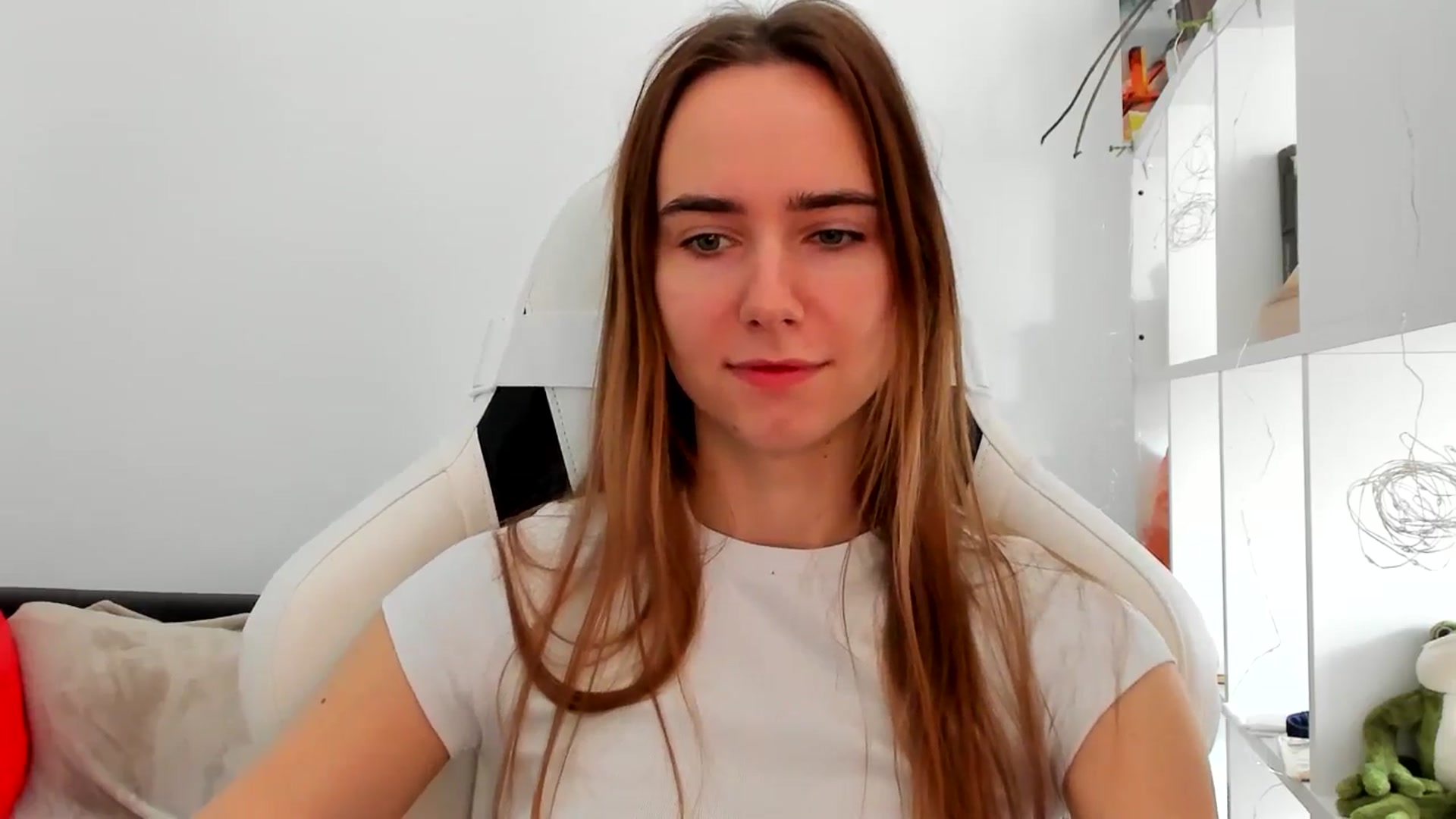 Gallery image thumbnail from OhAlisa's myfreecams stream on, 11/12/2025, 10:35 image 11 of 20