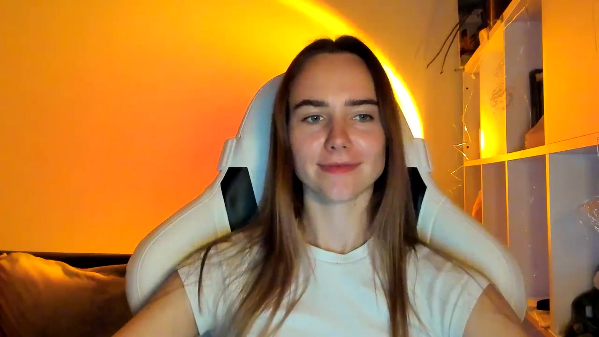 Gallery image thumbnail from OhAlisa's myfreecams stream on, 11/12/2025, 15:28 image 12 of 20