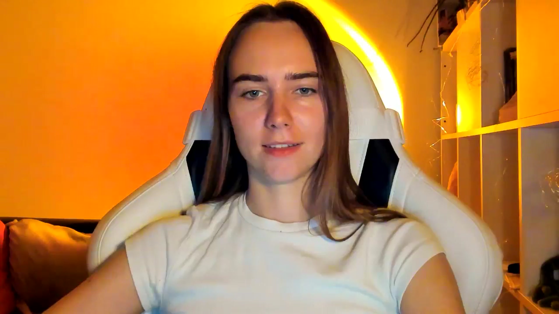 Gallery image thumbnail from OhAlisa's myfreecams stream on, 11/12/2025, 18:22 image 20 of 20