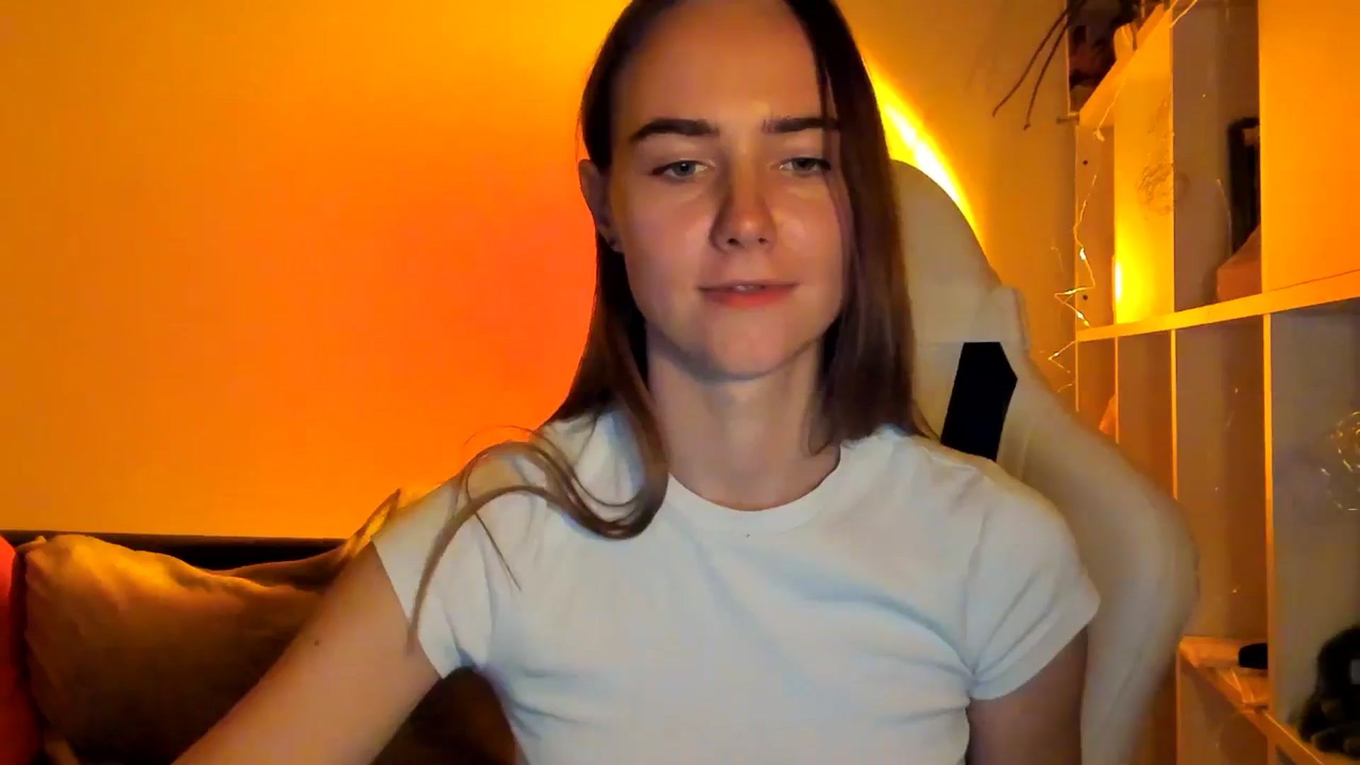 Gallery image thumbnail from OhAlisa's myfreecams stream on, 11/12/2025, 18:22 image 19 of 20