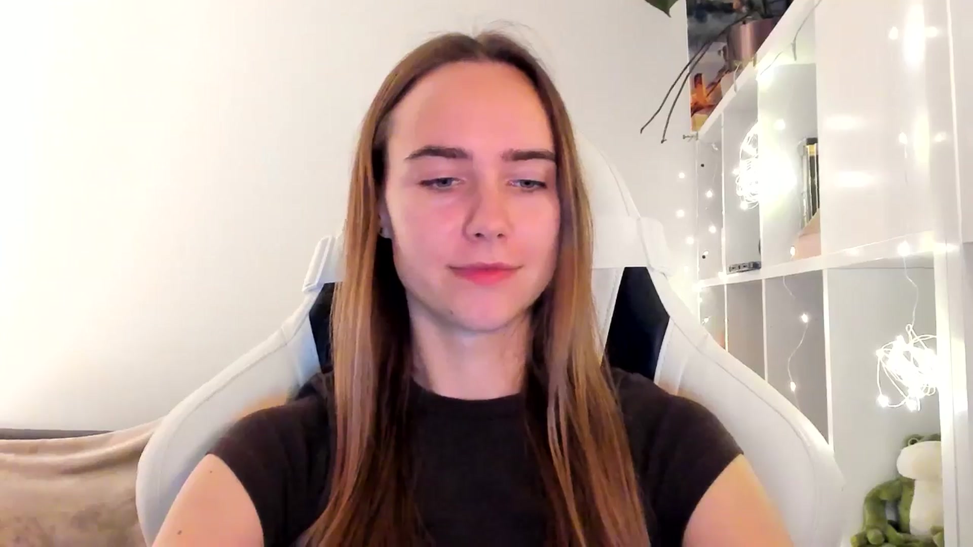 Gallery image thumbnail from OhAlisa's myfreecams stream on, 11/13/2025, 15:52 image 11 of 20