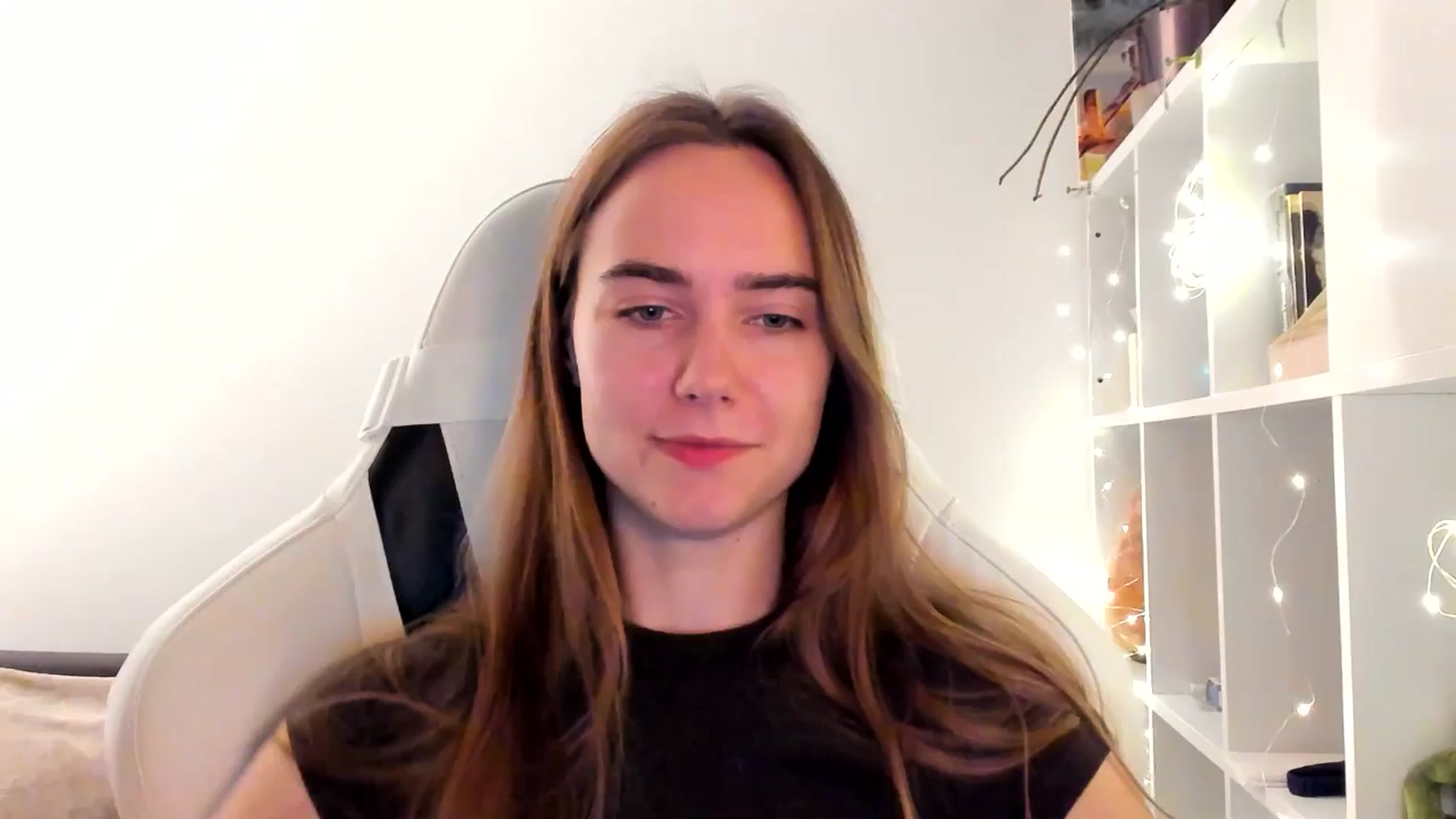 Gallery image thumbnail from OhAlisa's myfreecams stream on, 11/14/2025, 15:33 image 19 of 20