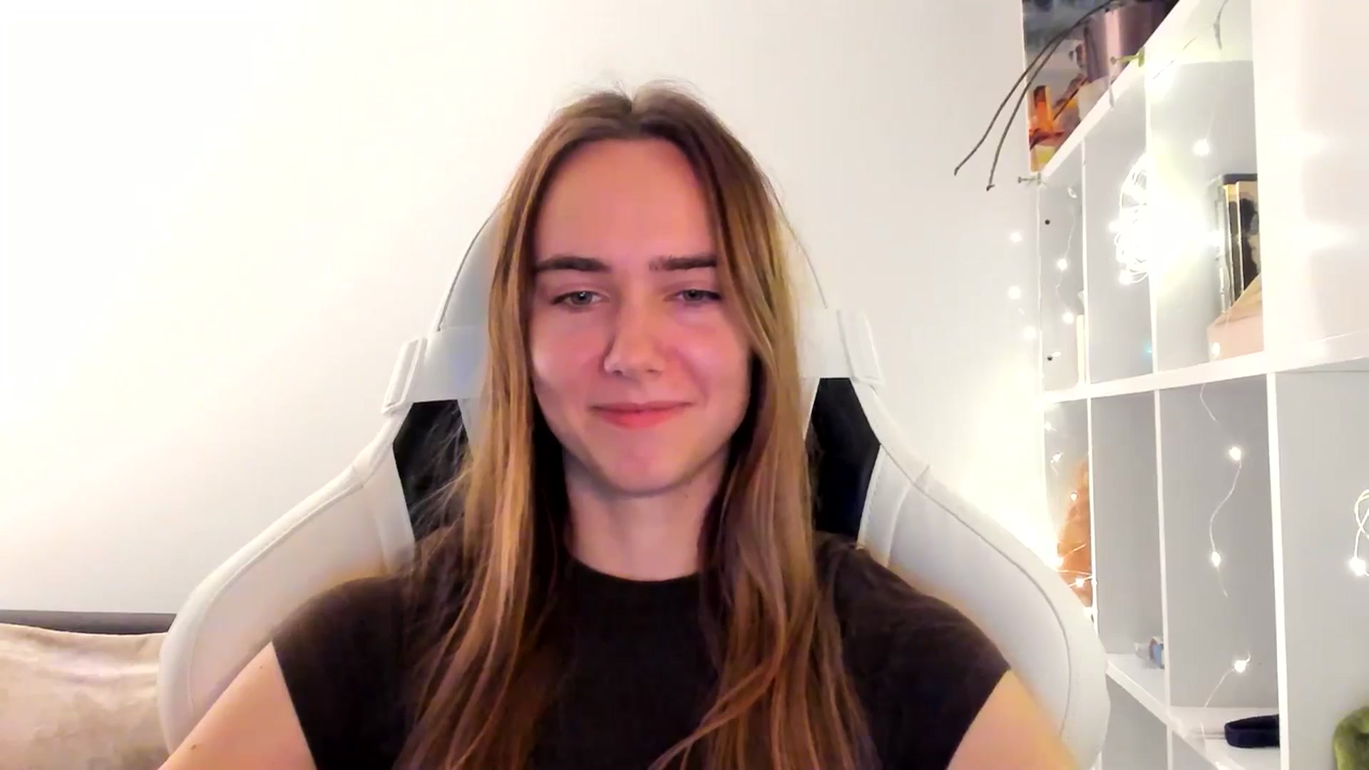 Gallery image thumbnail from OhAlisa's myfreecams stream on, 11/14/2025, 15:33 image 9 of 20