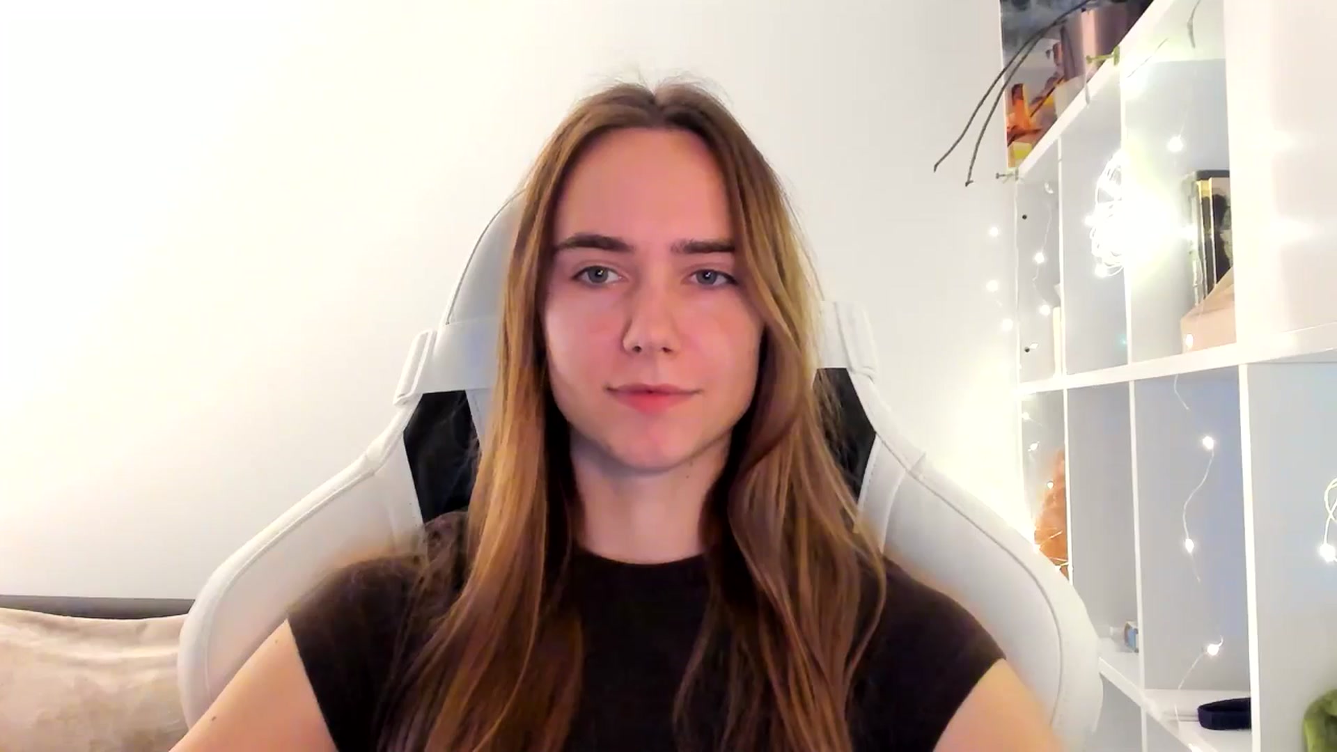 Gallery image thumbnail from OhAlisa's myfreecams stream on, 11/14/2025, 15:33 image 3 of 20