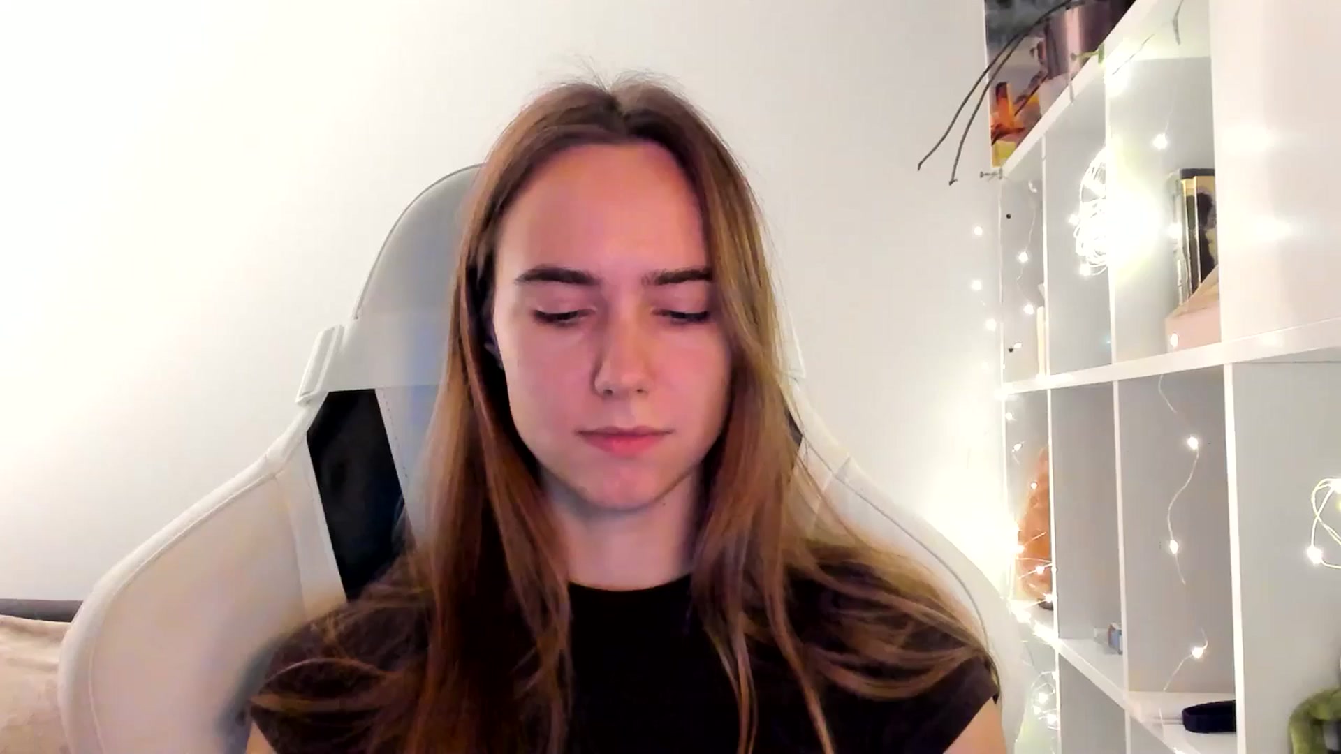 Gallery image thumbnail from OhAlisa's myfreecams stream on, 11/14/2025, 15:33 image 17 of 20