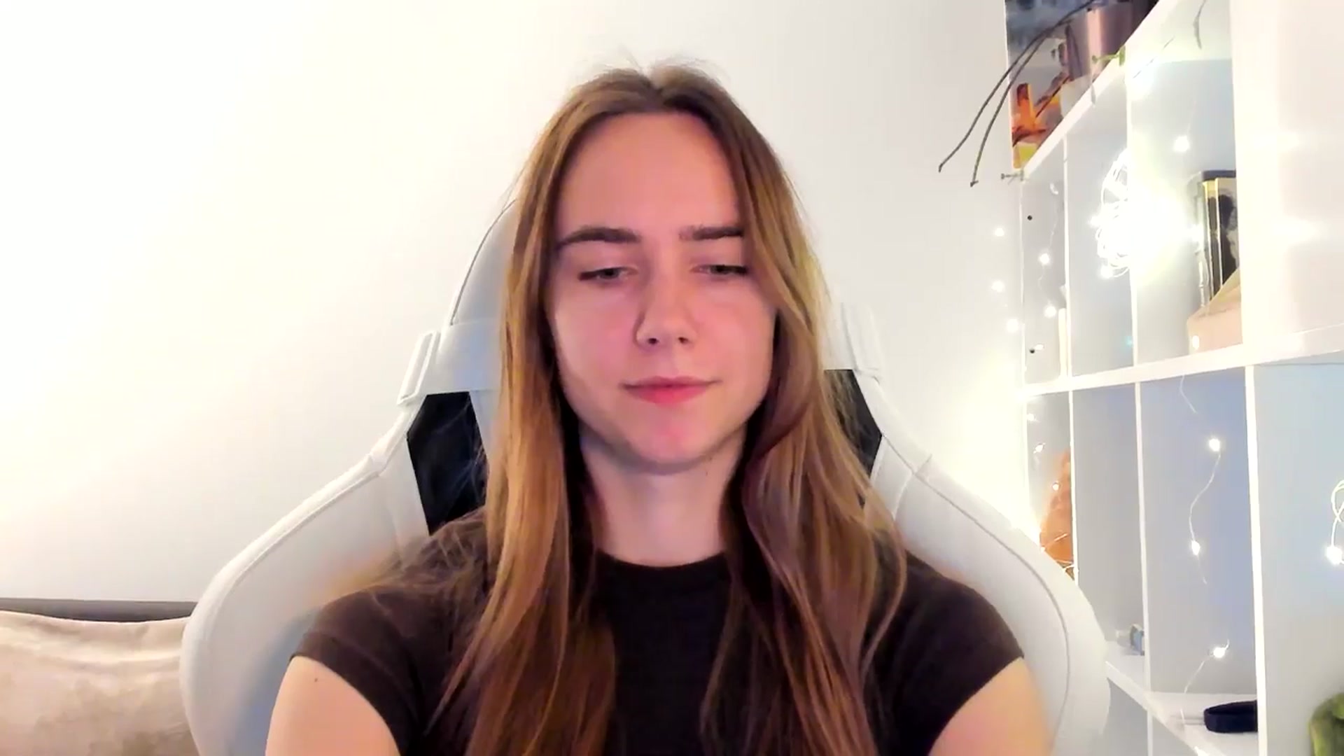 Gallery image thumbnail from OhAlisa's myfreecams stream on, 11/14/2025, 15:33 image 2 of 20