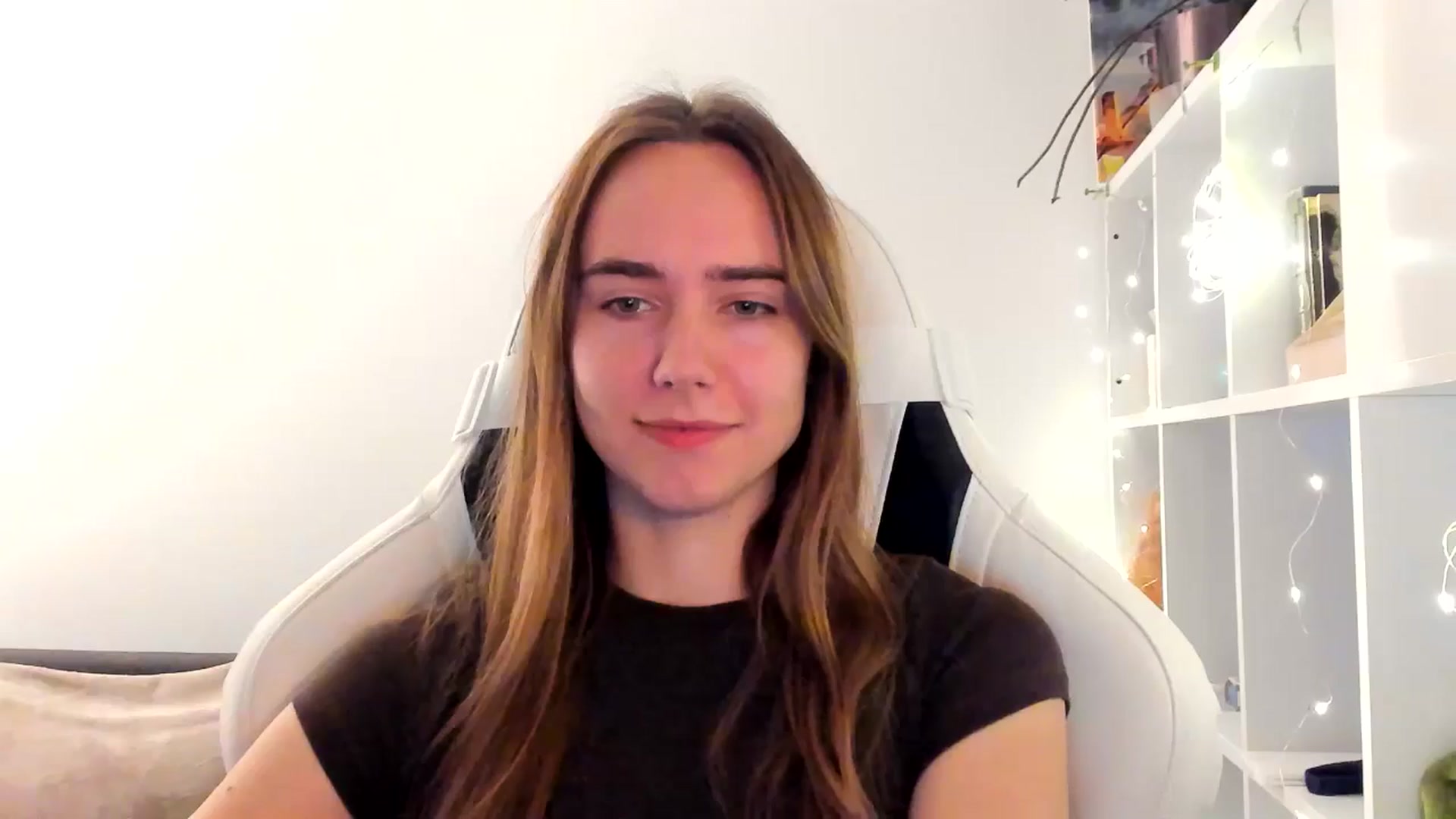 Gallery image thumbnail from OhAlisa's myfreecams stream on, 11/14/2025, 15:33 image 5 of 20