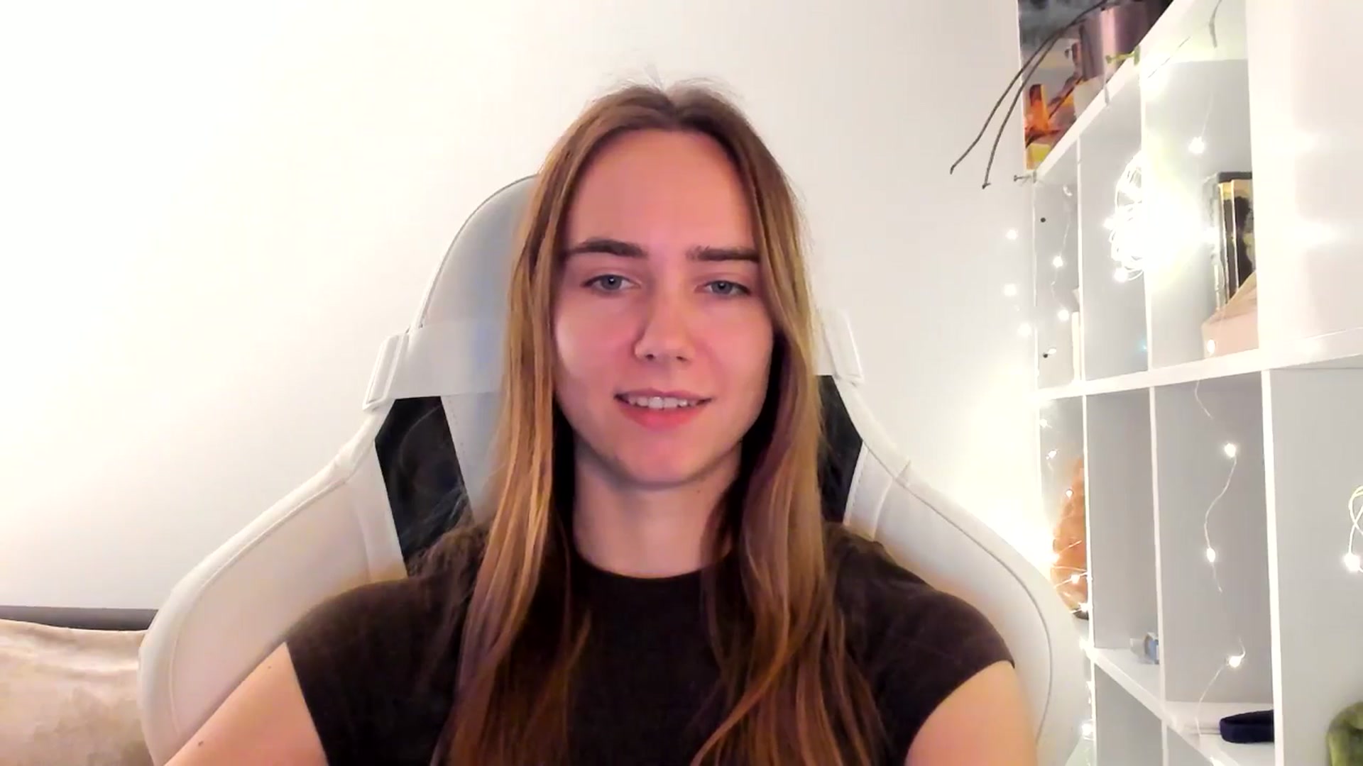 Gallery image thumbnail from OhAlisa's myfreecams stream on, 11/14/2025, 15:33 image 11 of 20