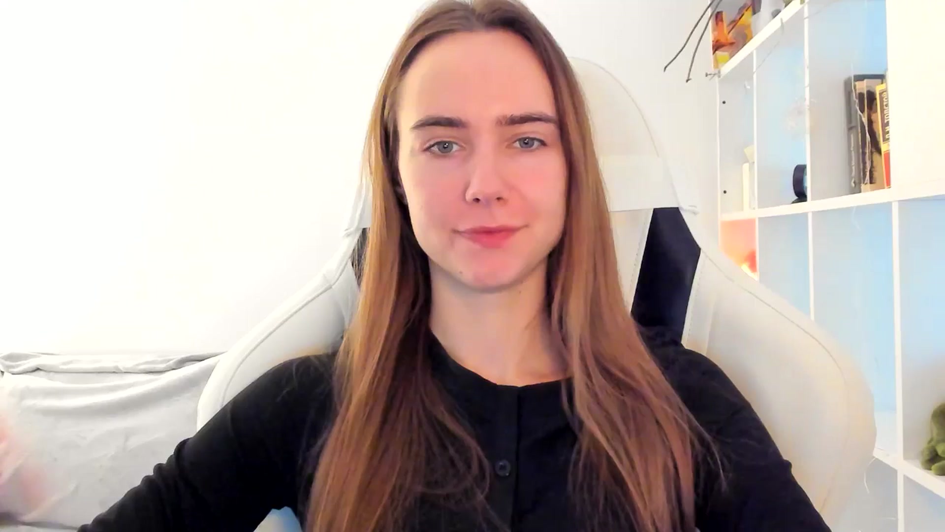 Gallery image thumbnail from OhAlisa's myfreecams stream on, 11/15/2025, 11:49 image 5 of 20