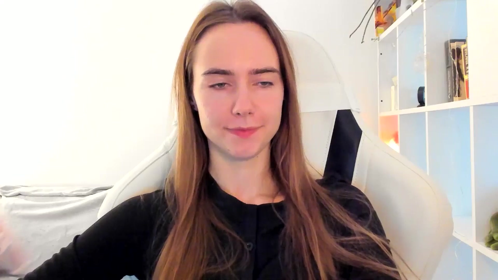 Gallery image thumbnail from OhAlisa's myfreecams stream on, 11/15/2025, 11:49 image 10 of 20