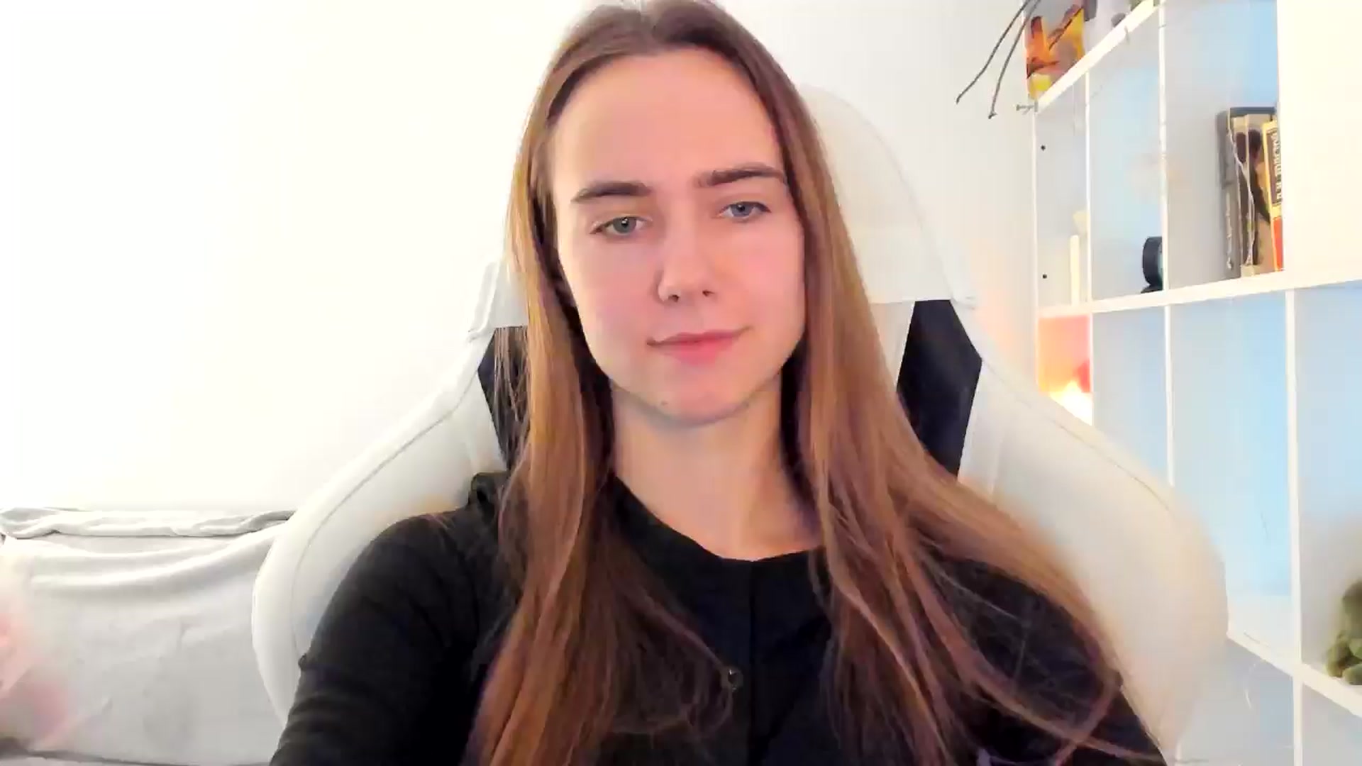 Gallery image thumbnail from OhAlisa's myfreecams stream on, 11/15/2025, 11:49 image 7 of 20