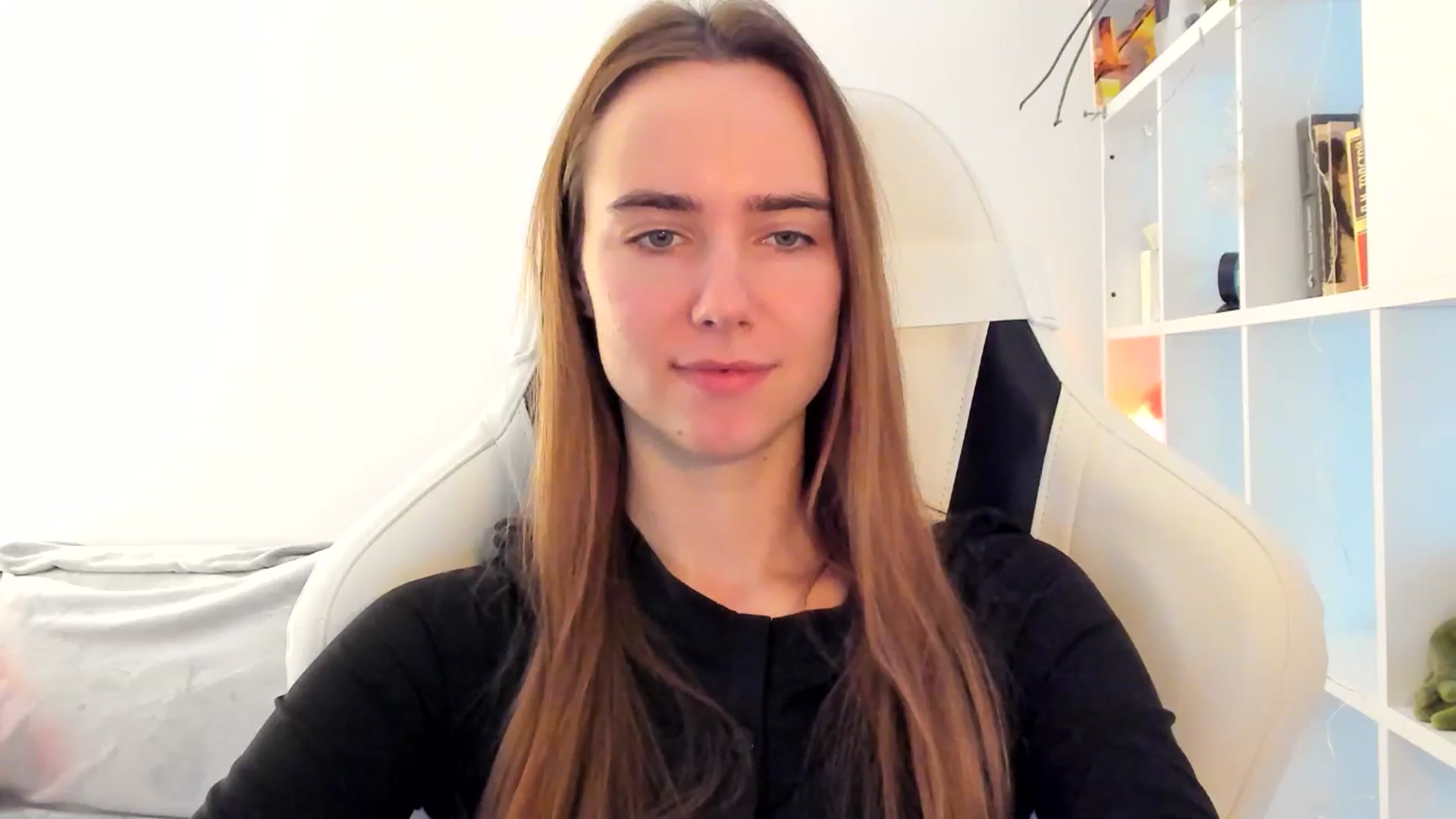 Gallery image thumbnail from OhAlisa's myfreecams stream on, 11/15/2025, 11:49 image 14 of 20
