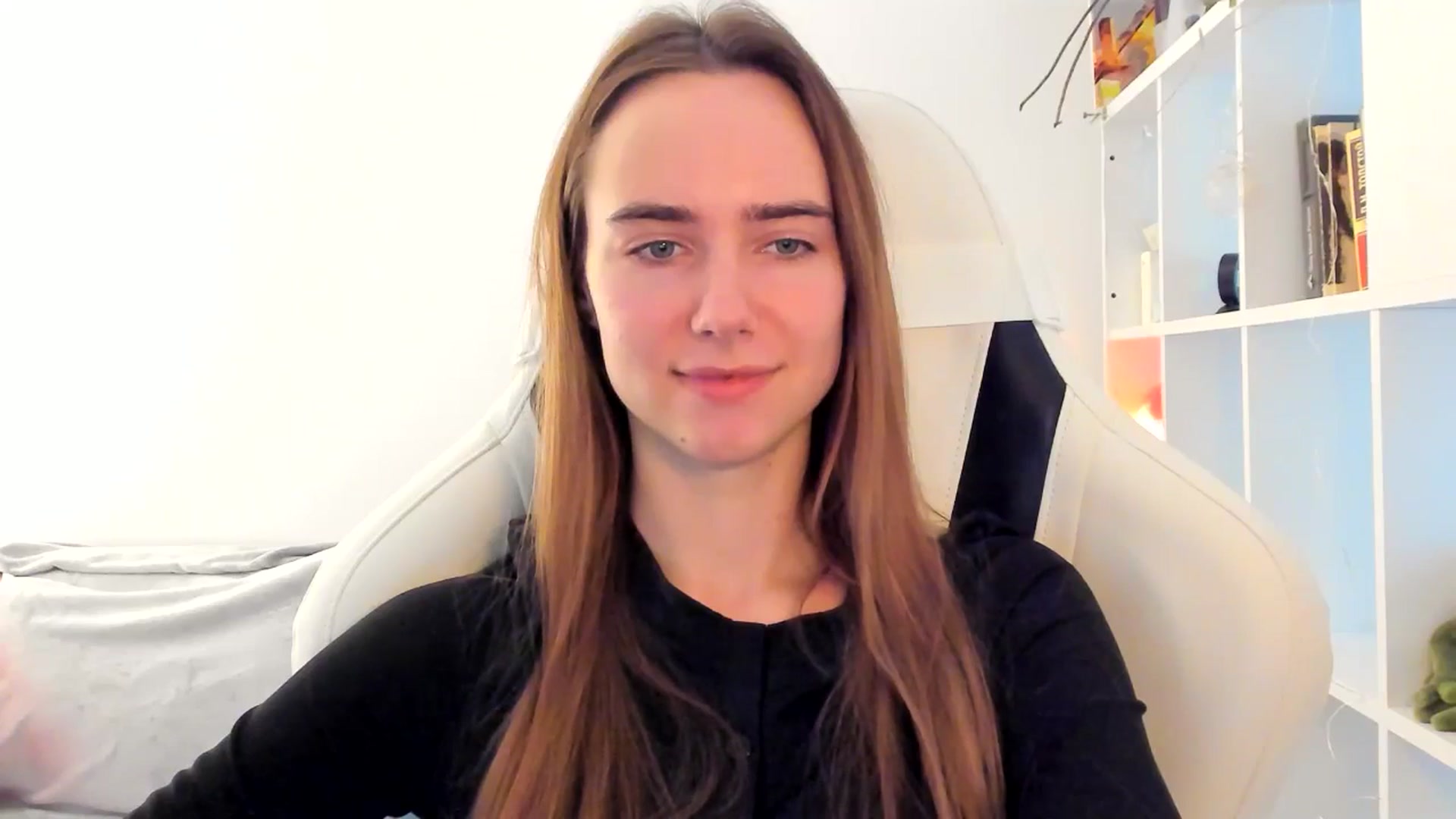 Gallery image thumbnail from OhAlisa's myfreecams stream on, 11/15/2025, 11:49 image 15 of 20