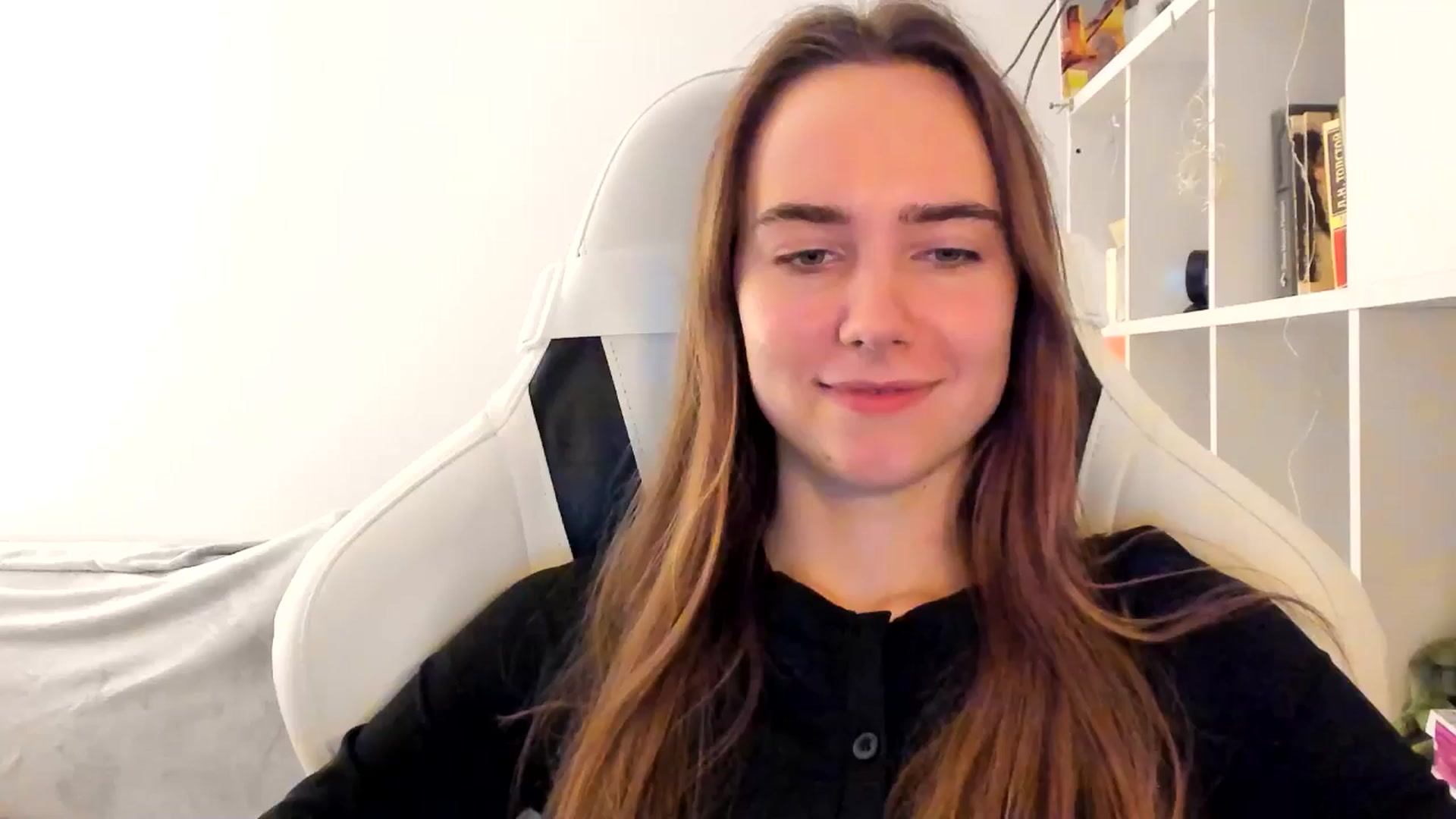 Gallery image thumbnail from OhAlisa's myfreecams stream on, 11/15/2025, 16:14 image 12 of 20