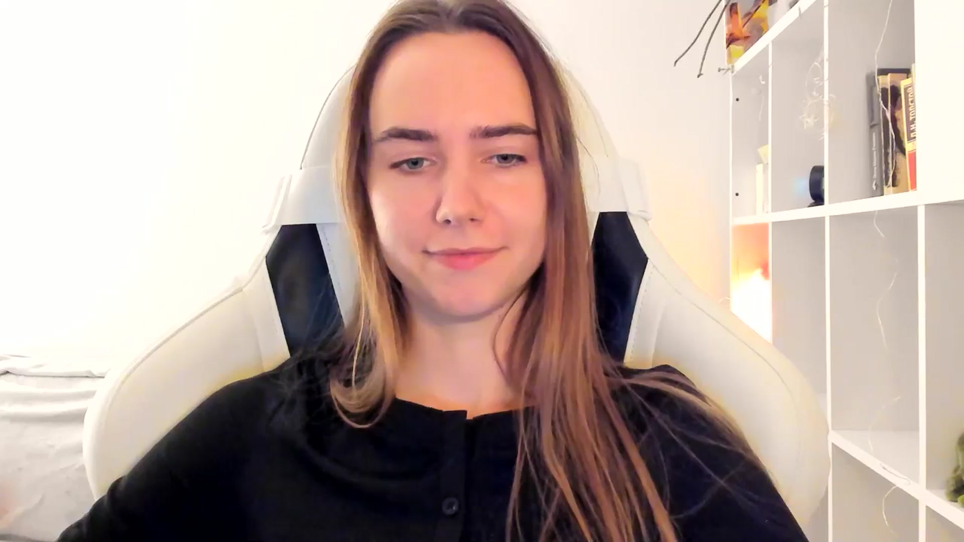 Gallery image thumbnail from OhAlisa's myfreecams stream on, 11/15/2025, 16:14 image 20 of 20