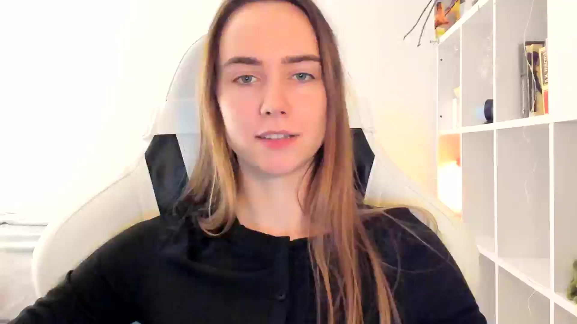 Gallery image thumbnail from OhAlisa's myfreecams stream on, 11/15/2025, 16:14 image 19 of 20