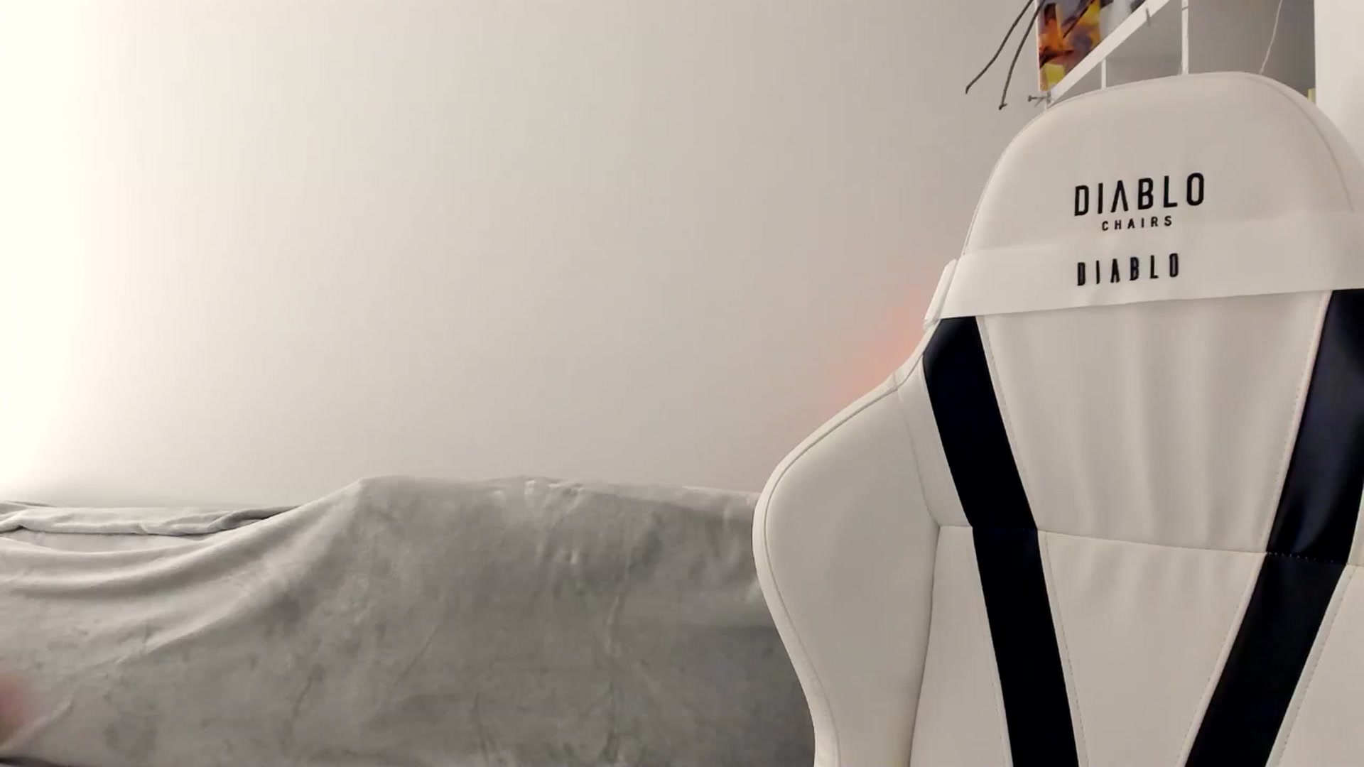 Gallery image thumbnail from OhAlisa's myfreecams stream on, 11/15/2025, 16:14 image 13 of 20