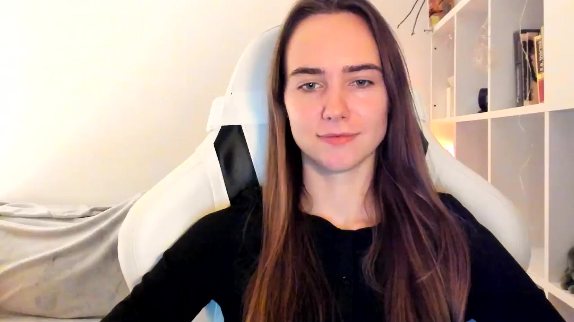 Gallery image thumbnail from OhAlisa's myfreecams stream on, 11/15/2025, 17:06 image 14 of 20