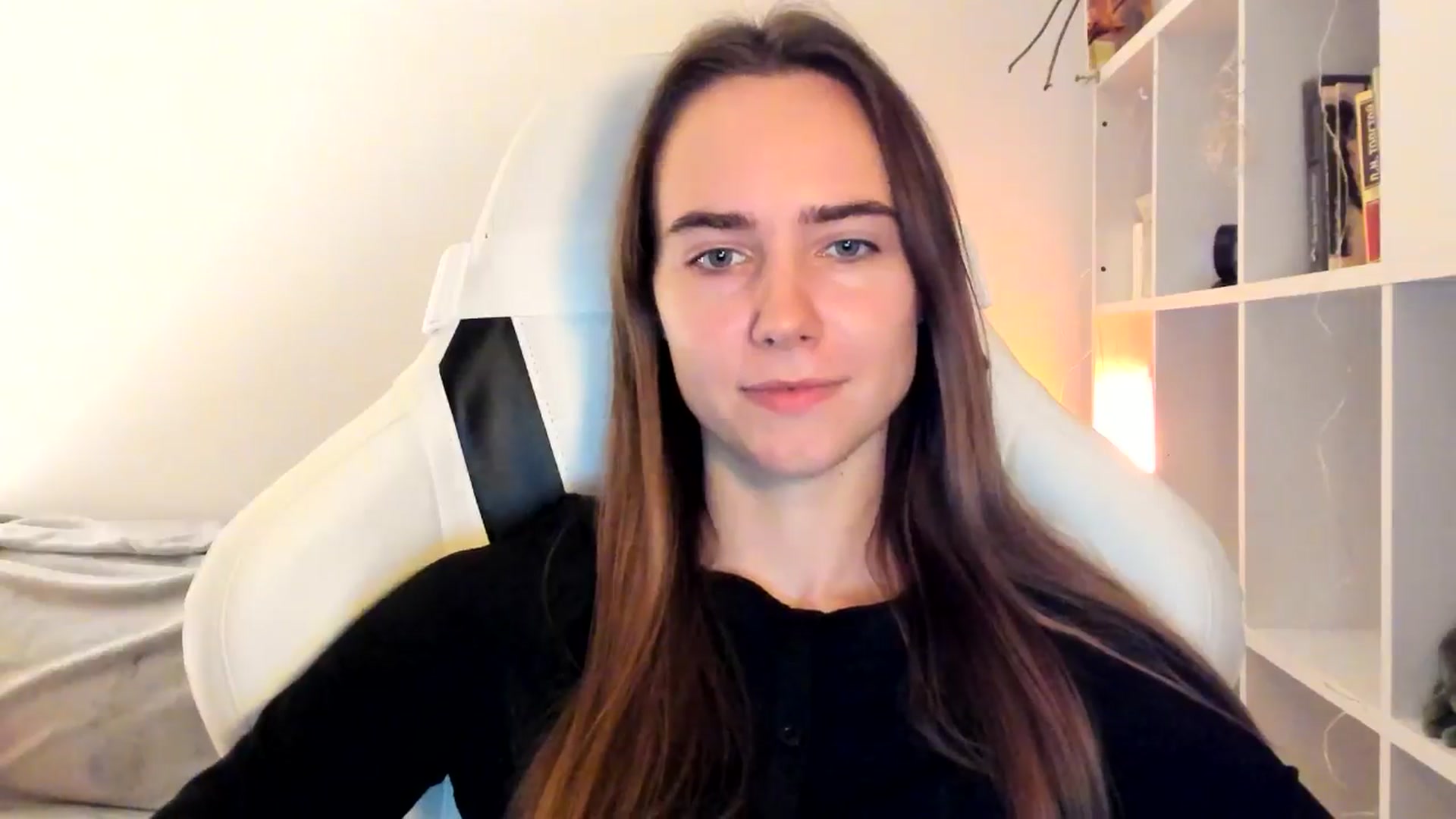 Gallery image thumbnail from OhAlisa's myfreecams stream on, 11/15/2025, 17:06 image 9 of 20