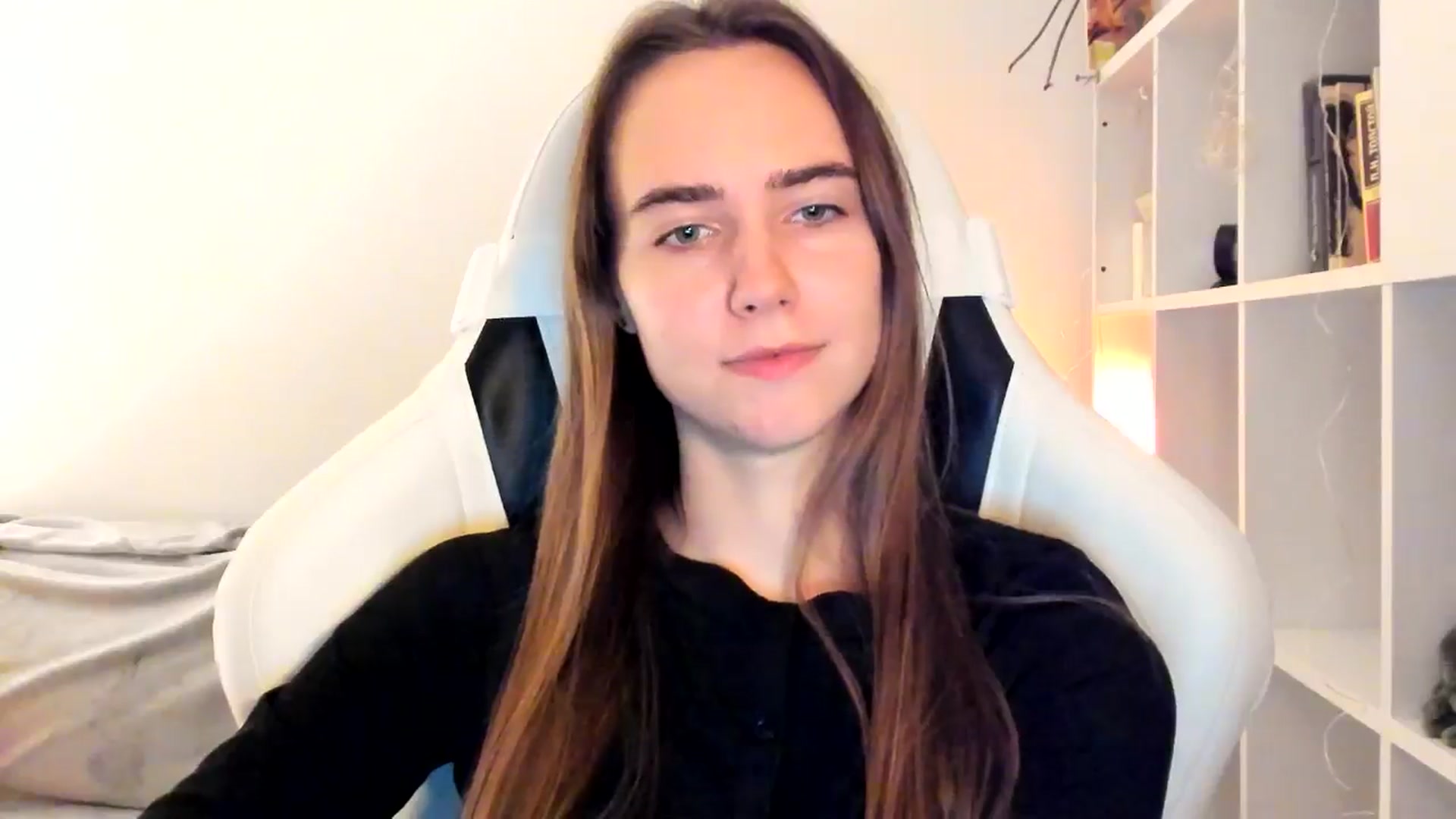 Gallery image thumbnail from OhAlisa's myfreecams stream on, 11/15/2025, 17:06 image 5 of 20