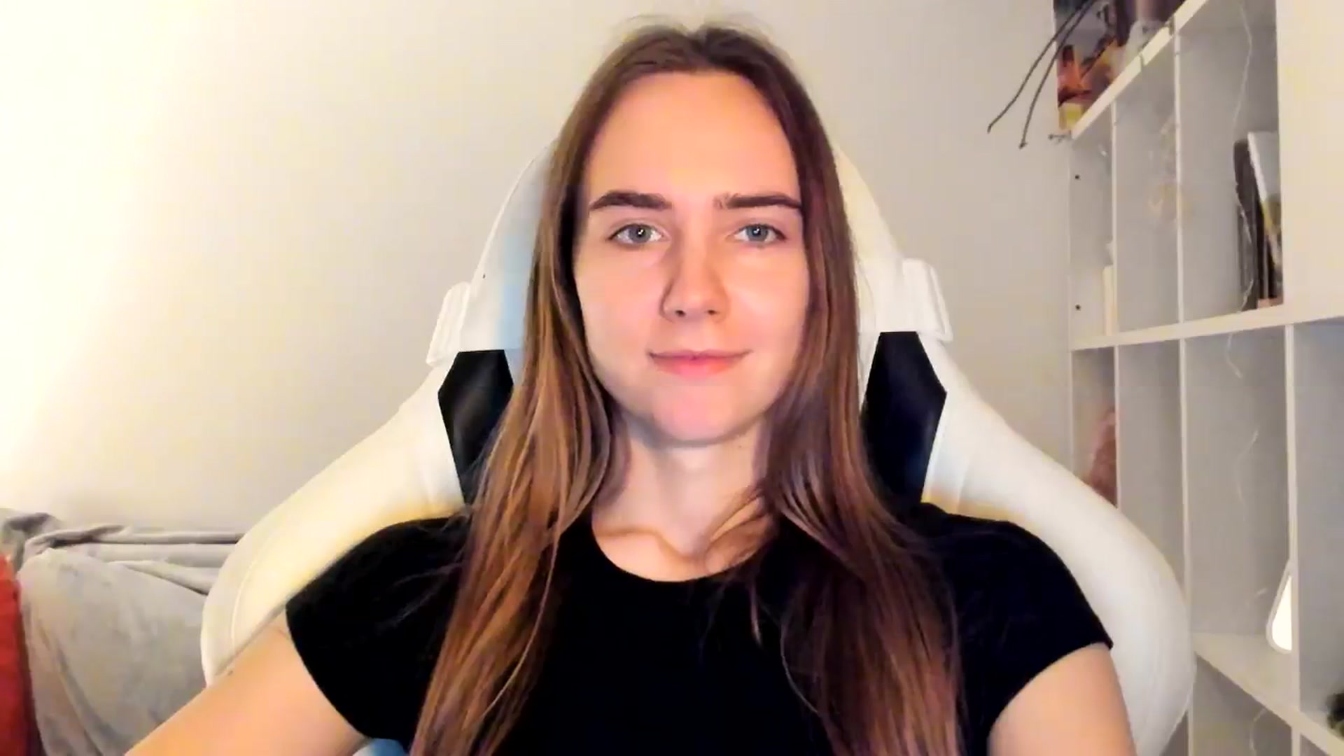 Gallery image thumbnail from OhAlisa's myfreecams stream on, 11/16/2025, 17:06 image 12 of 20