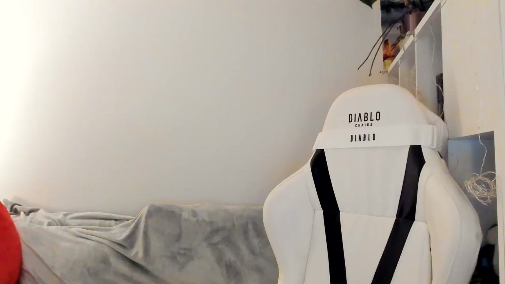 Gallery image thumbnail from OhAlisa's myfreecams stream on, 11/17/2025, 19:37 image 15 of 20