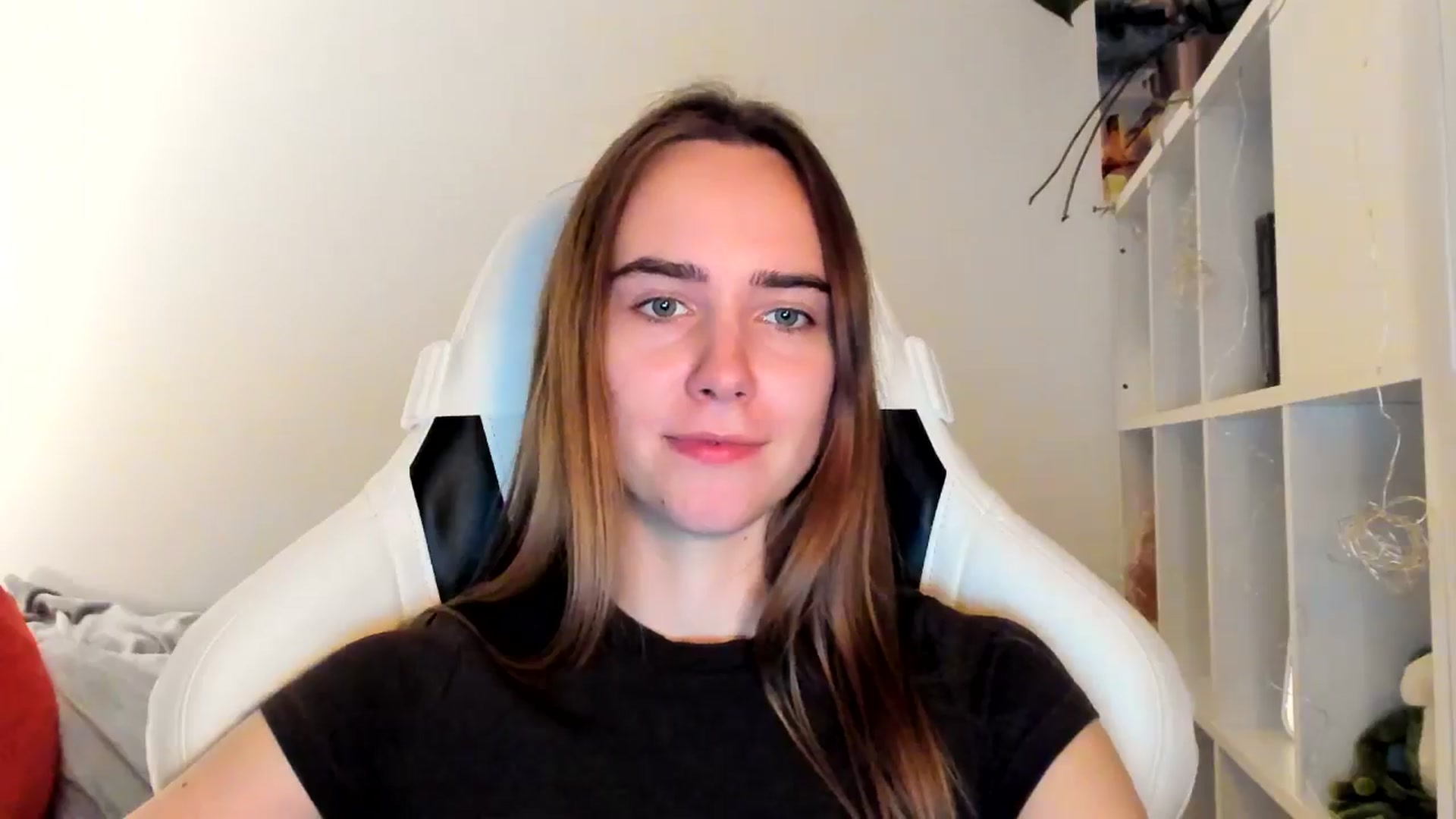 Gallery image thumbnail from OhAlisa's myfreecams stream on, 11/17/2025, 19:37 image 20 of 20