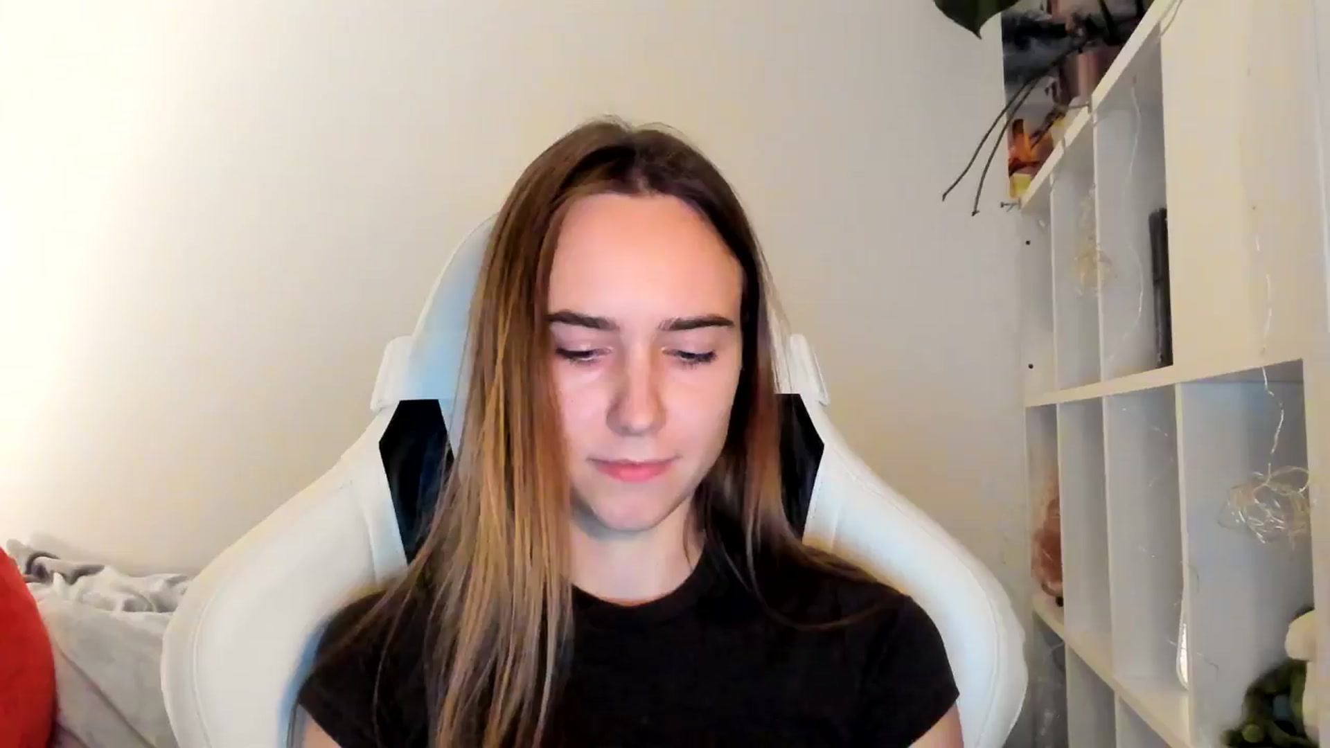 Gallery image thumbnail from OhAlisa's myfreecams stream on, 11/17/2025, 19:55 image 19 of 20