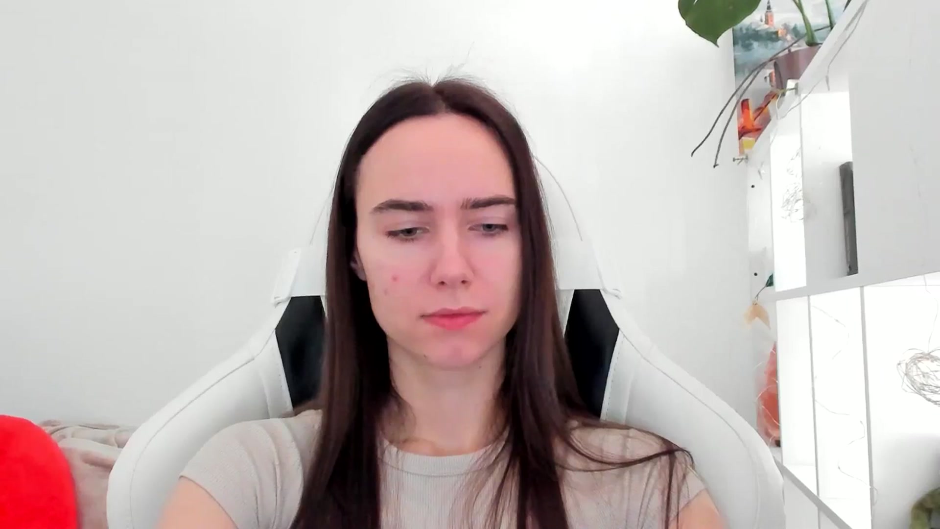 Gallery image thumbnail from OhAlisa's myfreecams stream on, 11/19/2025, 08:25 image 15 of 20