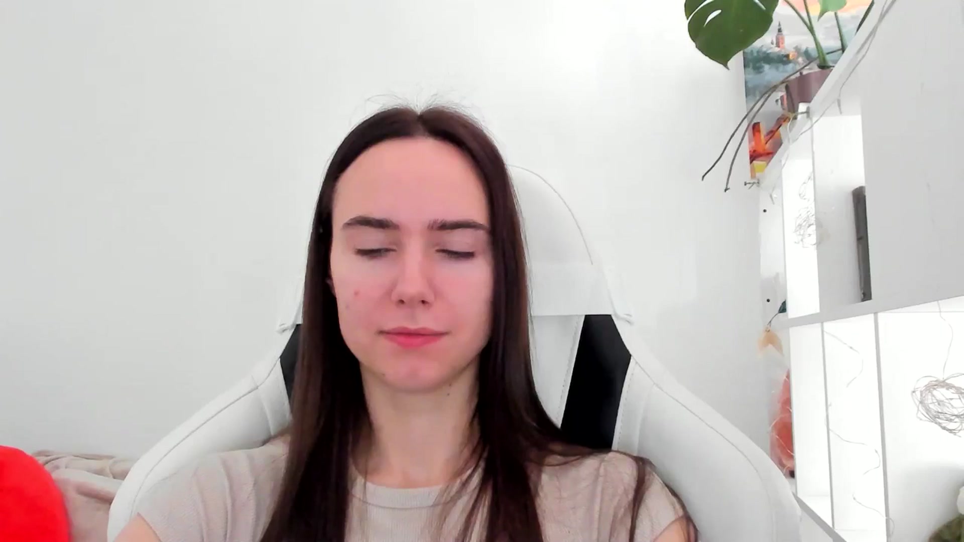 Gallery image thumbnail from OhAlisa's myfreecams stream on, 11/19/2025, 08:25 image 6 of 20