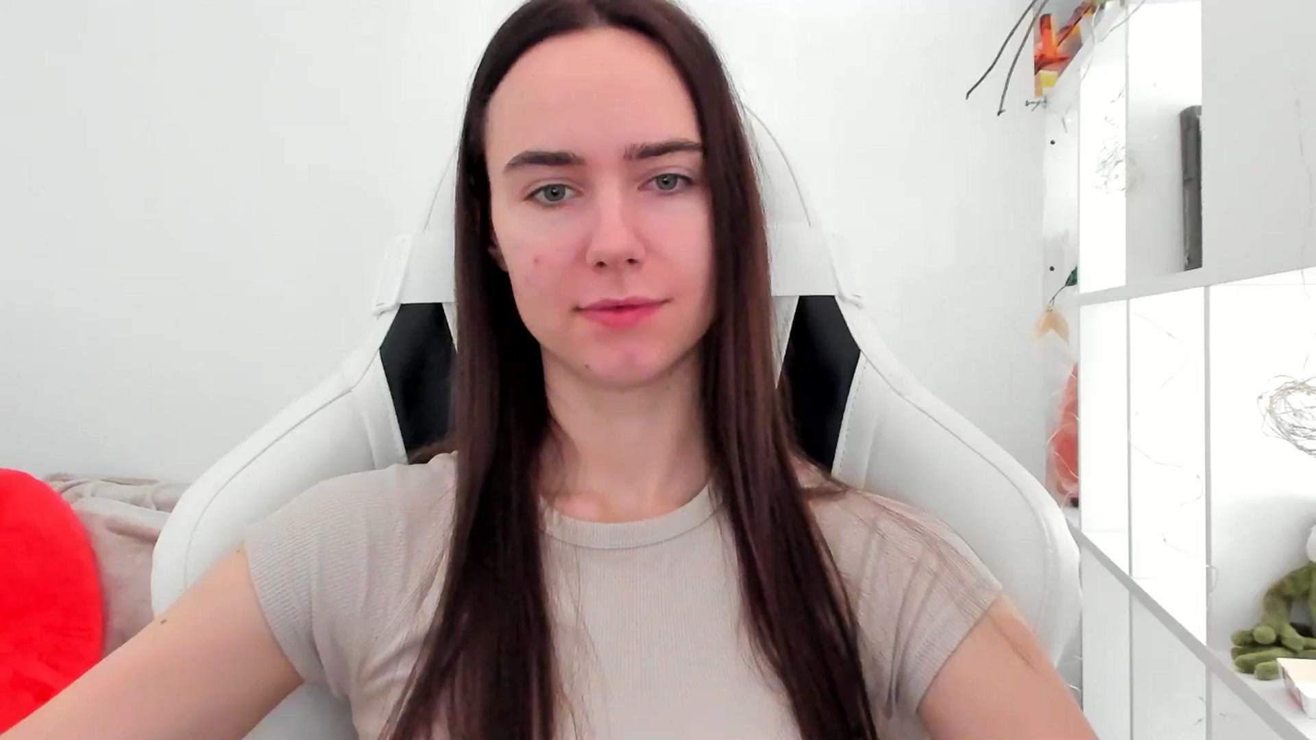 Gallery image thumbnail from OhAlisa's myfreecams stream on, 11/19/2025, 08:25 image 20 of 20