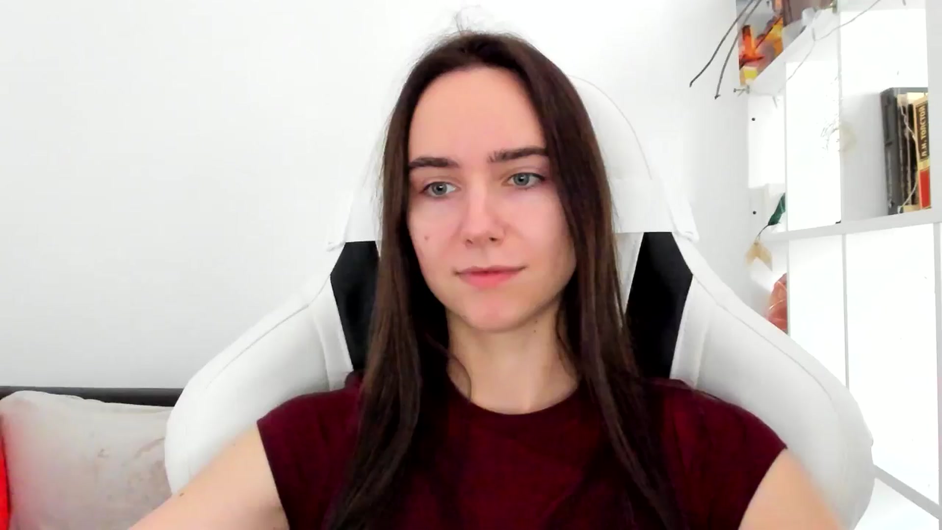 Gallery image thumbnail from OhAlisa's myfreecams stream on, 11/21/2025, 13:35 image 16 of 20