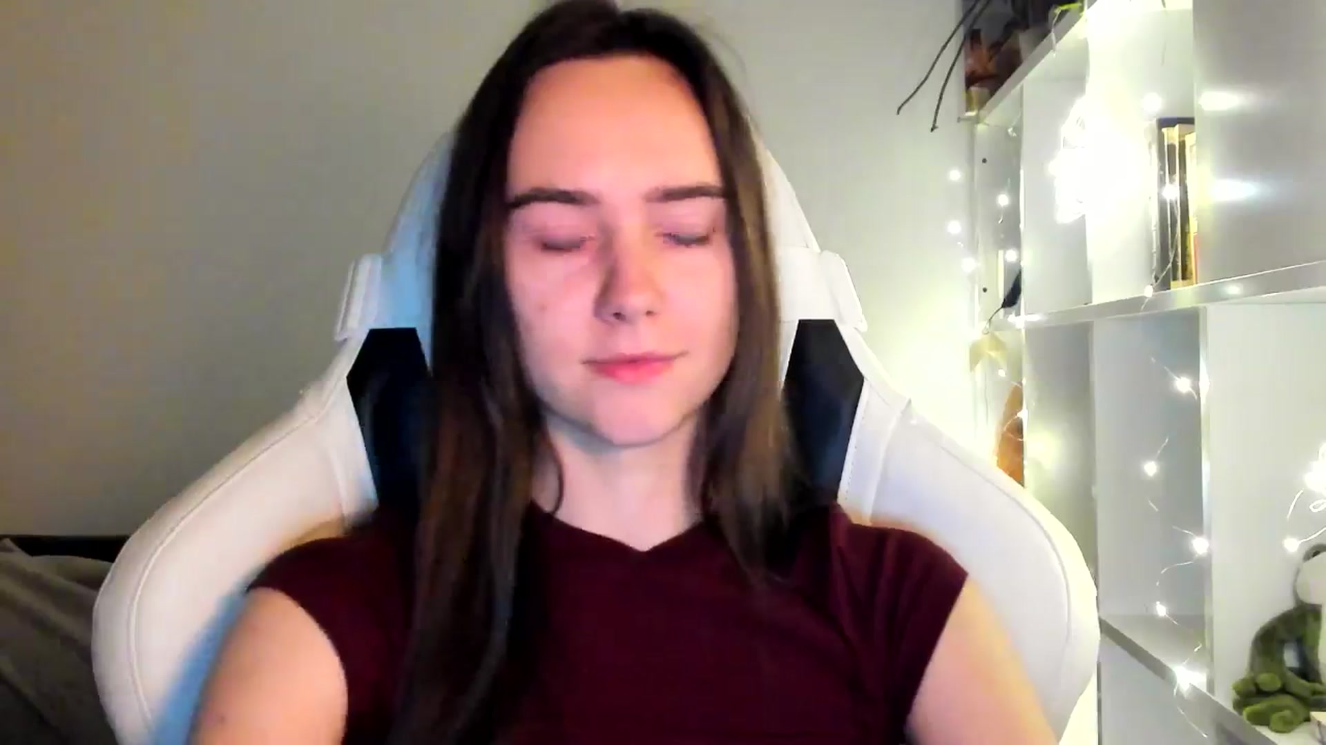 Gallery image thumbnail from OhAlisa's myfreecams stream on, 11/22/2025, 17:05 image 2 of 20