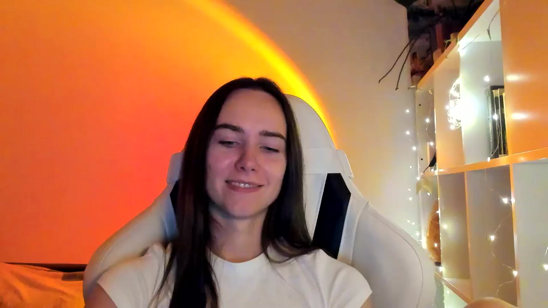 Gallery image thumbnail from OhAlisa's myfreecams stream on, 11/25/2025, 16:21 image 1 of 20